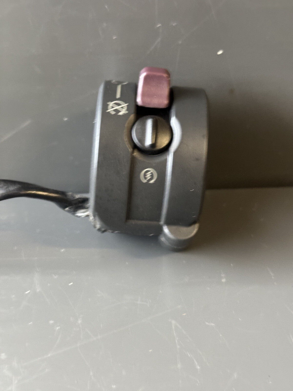 Ducati Panigale 899 959 1199 1299 Handlebar Switch Right Switch Kill Switch OEM