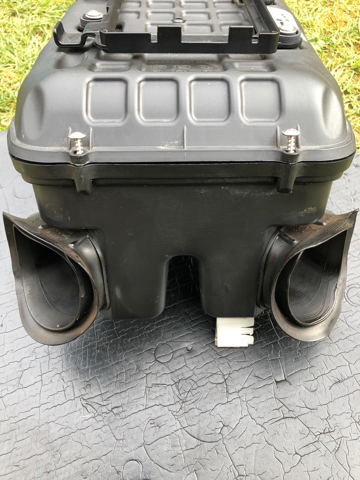 Aprilia Tuono V4 1100 Airbox Complete Air Filter OEM 2019 Only 970 Miles RSV4