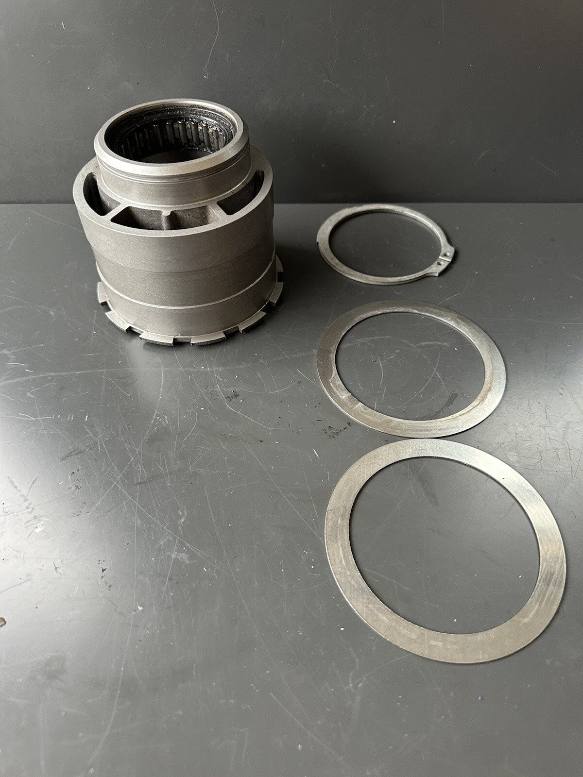 Triumph Speed Triple 1200 RR 2022 rear eccentric drive hub