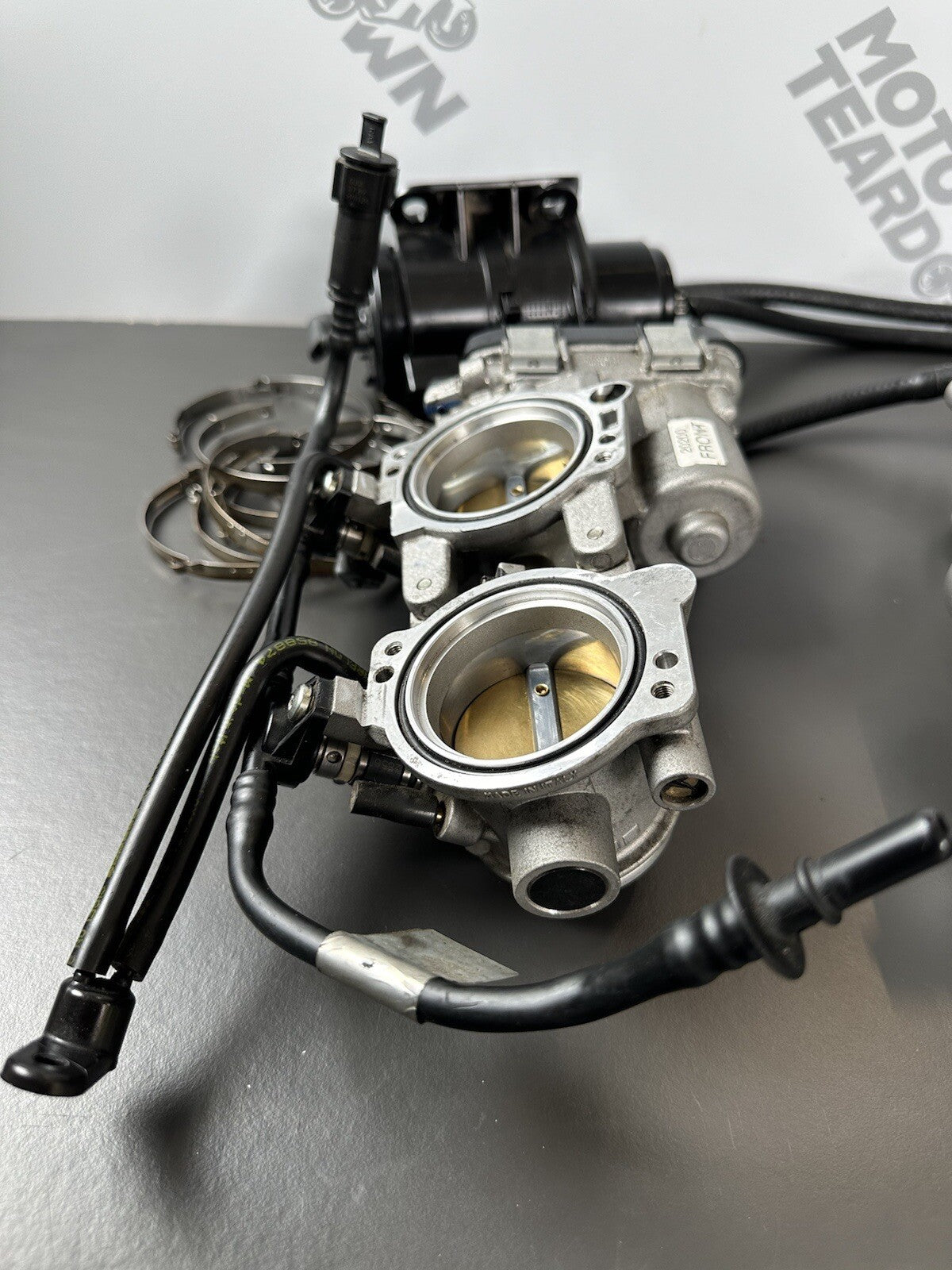 APRILIA TUONO V4 1100 FACTORY Throttle Bodies - 8573046 2017-2020 Front And Rear