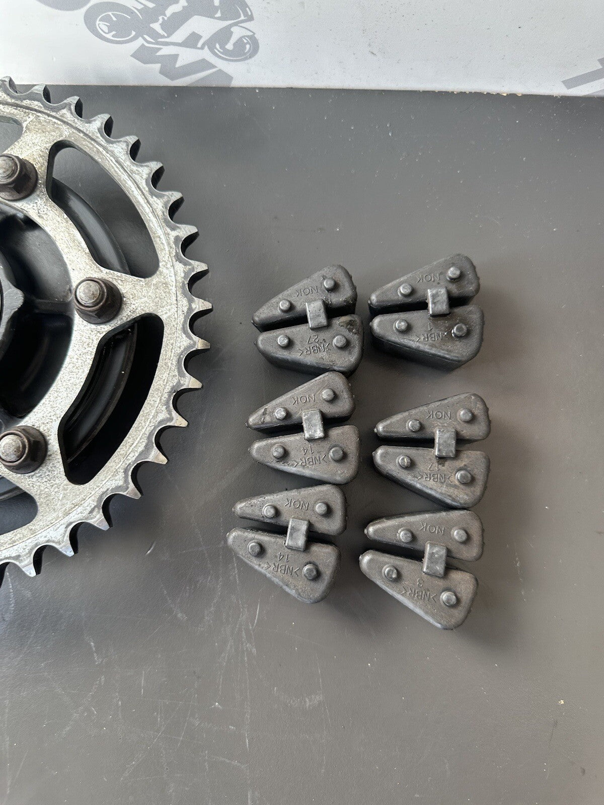 Suzuki GSXR 1000 Gsxr1000 2009 - 2016 Rear Sprocket Hub Carrier CUSH drives OEM