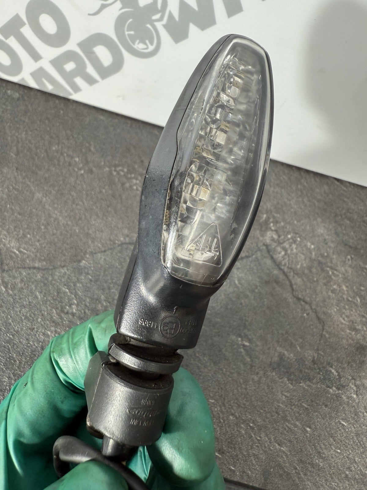 1c64eac0-f699-4b08-b5b1-7df883f13857