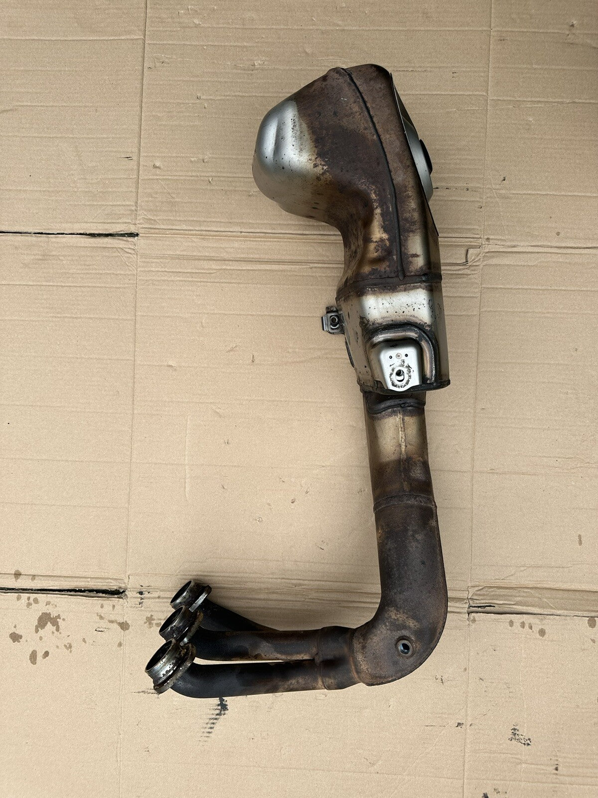 Yamaha MT-09 SP 2022 exhaust manifold downpipes MT09SP EXHAUST Downpipes OEM