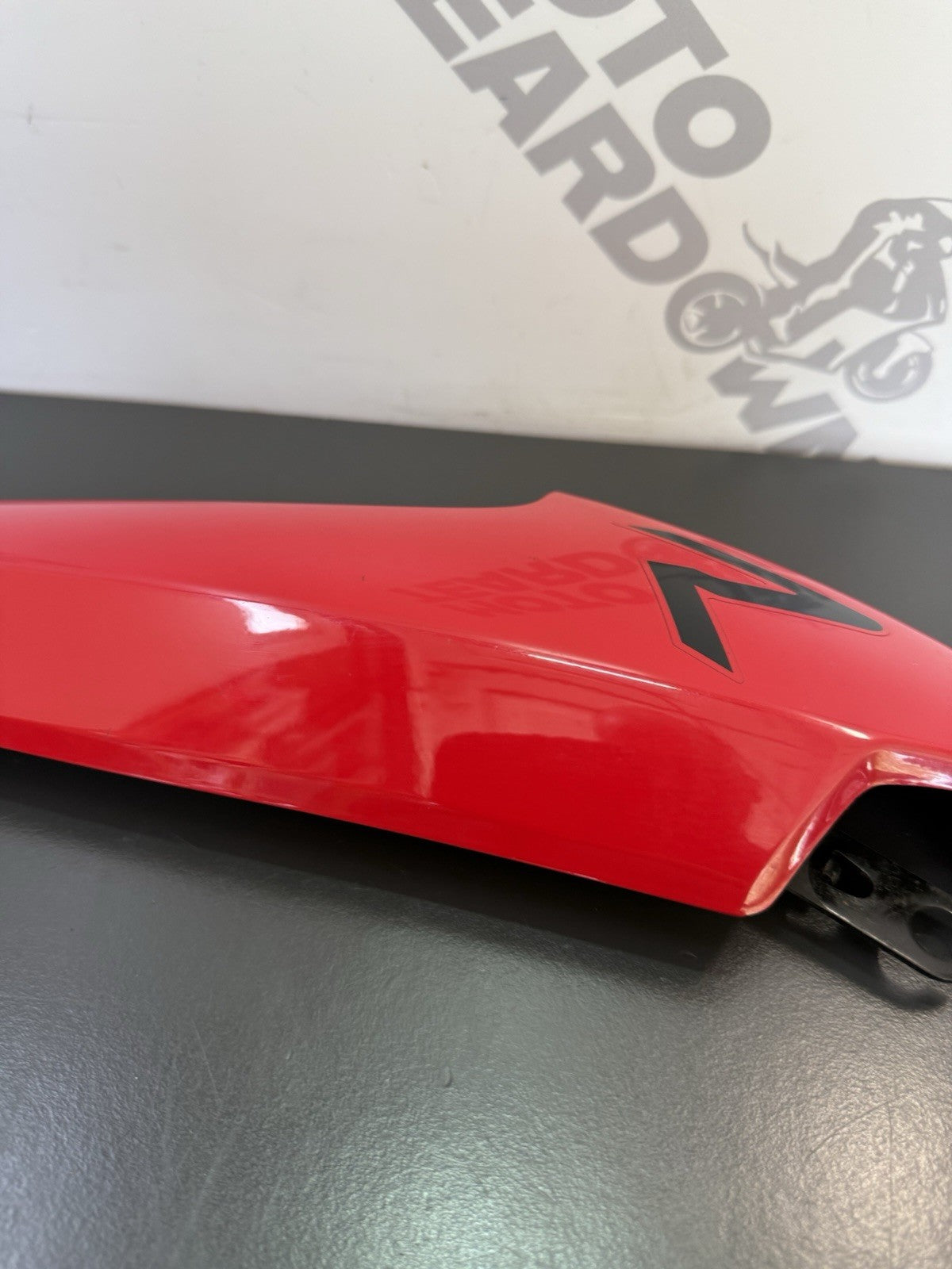 0b6ff035-7909-4857-b5c9-5efe904459ad