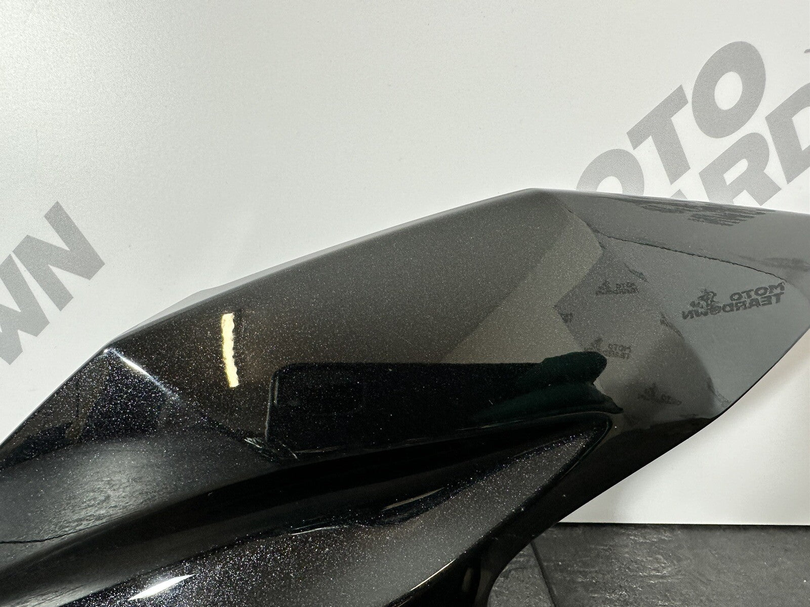 Kawasaki Z800 2016 Left Side Headlight Fairing Panel 12691 Miles 2013-2018 OEM