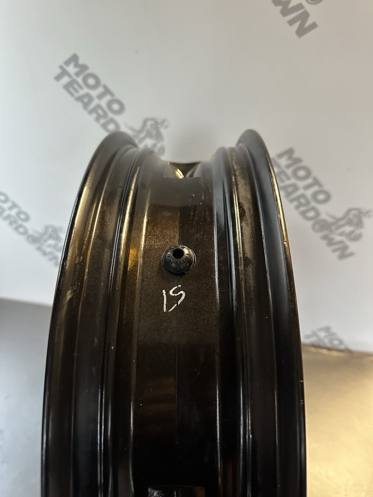 KTM 125 DUKE rear Wheel 2024 KTM 125 DUKE Rear Wheel ONLY 51 Miles OEM 2024-