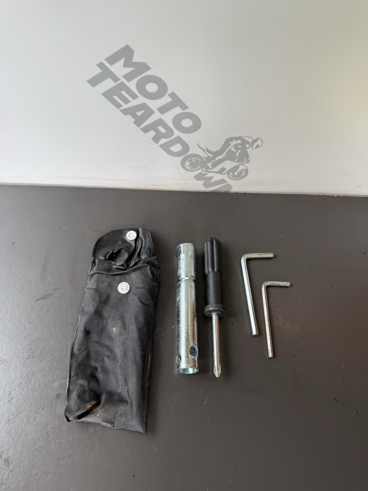 SUZUKI GSXS 125 TOOLKIT Suzuki GSXS 125 Toolkit 2017-2021 GSXS 125 Tool Kit OEM