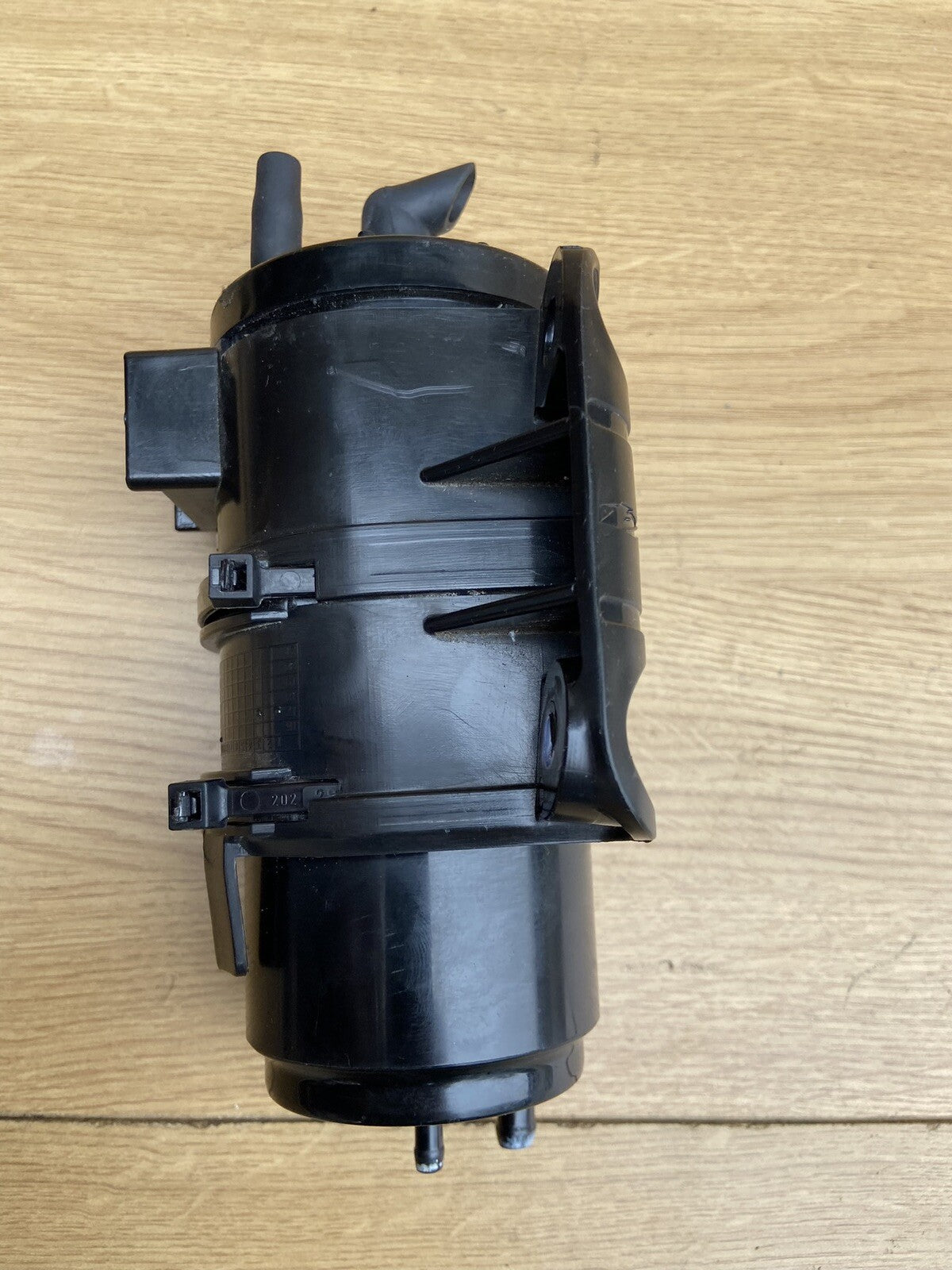 Aprilia Tuono V4 Factory 1100 EVAP Emissions Vacuum Pump Tuono V4 Evap Pump OEM