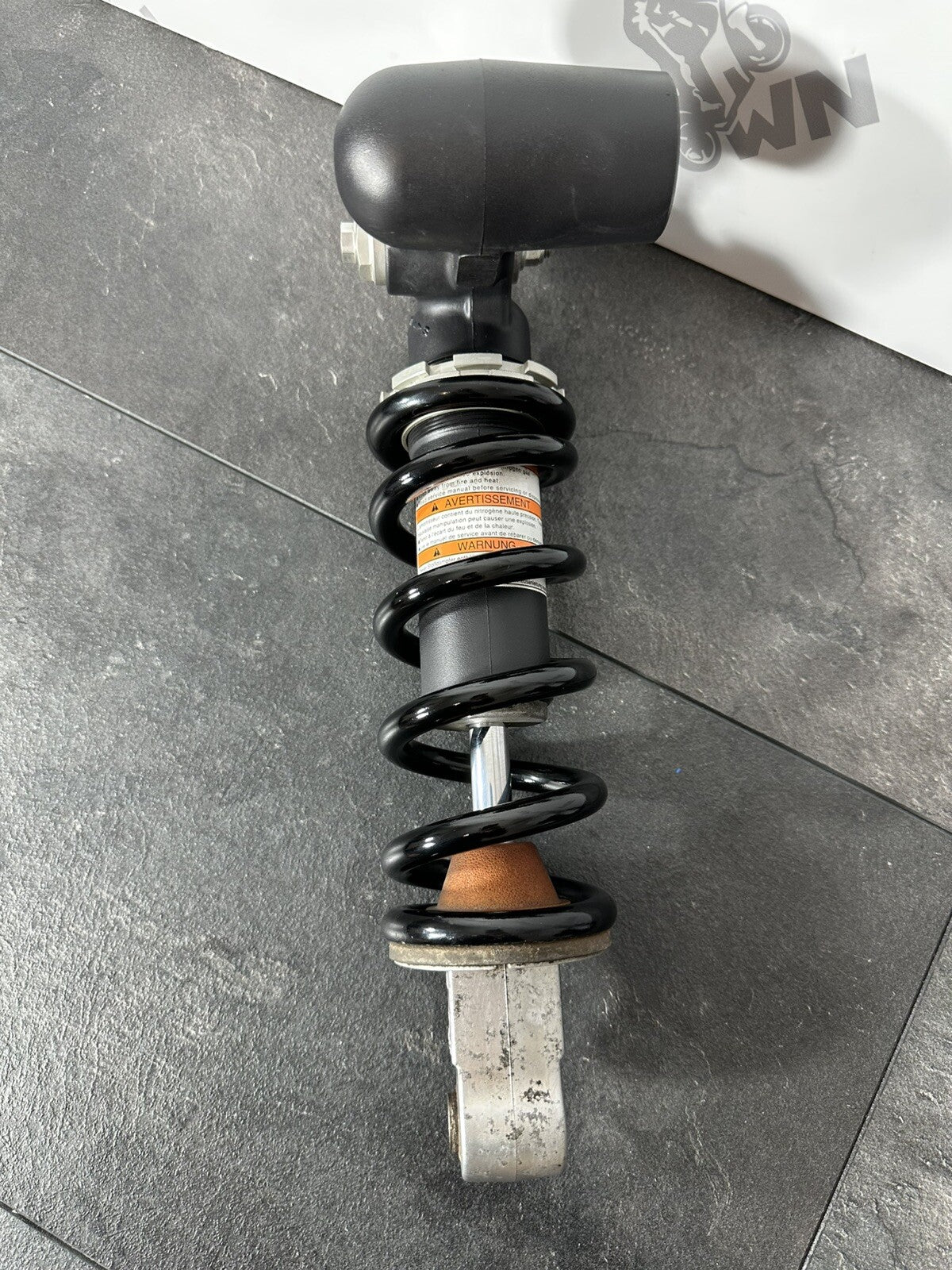 Suzuki GSXR 1000 2014 SHOWA Rear Shock Absorber 22774 Miles 2009-2016 OEM