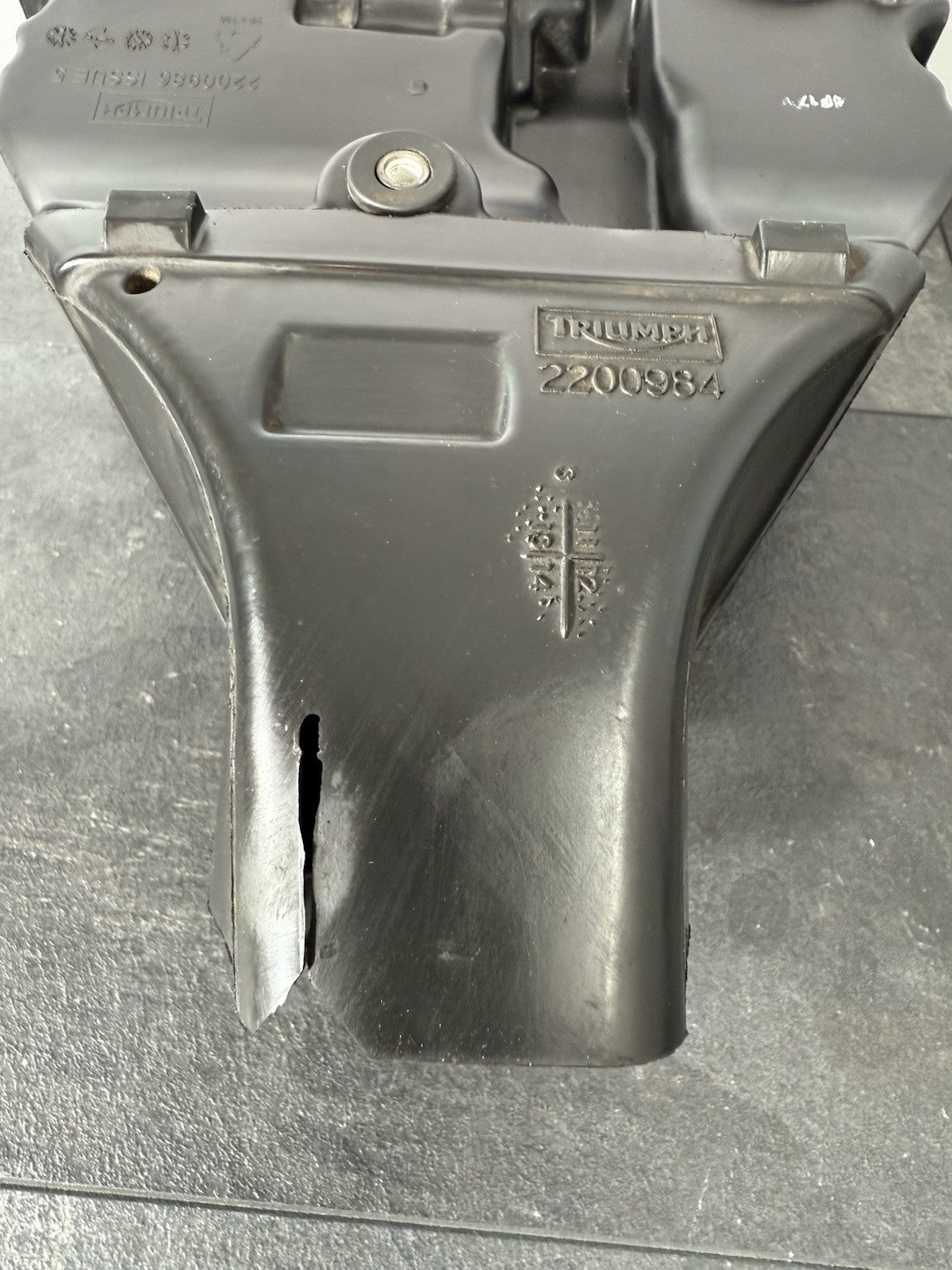 9c05d045-d3f0-4b7f-b38b-351d20c17309