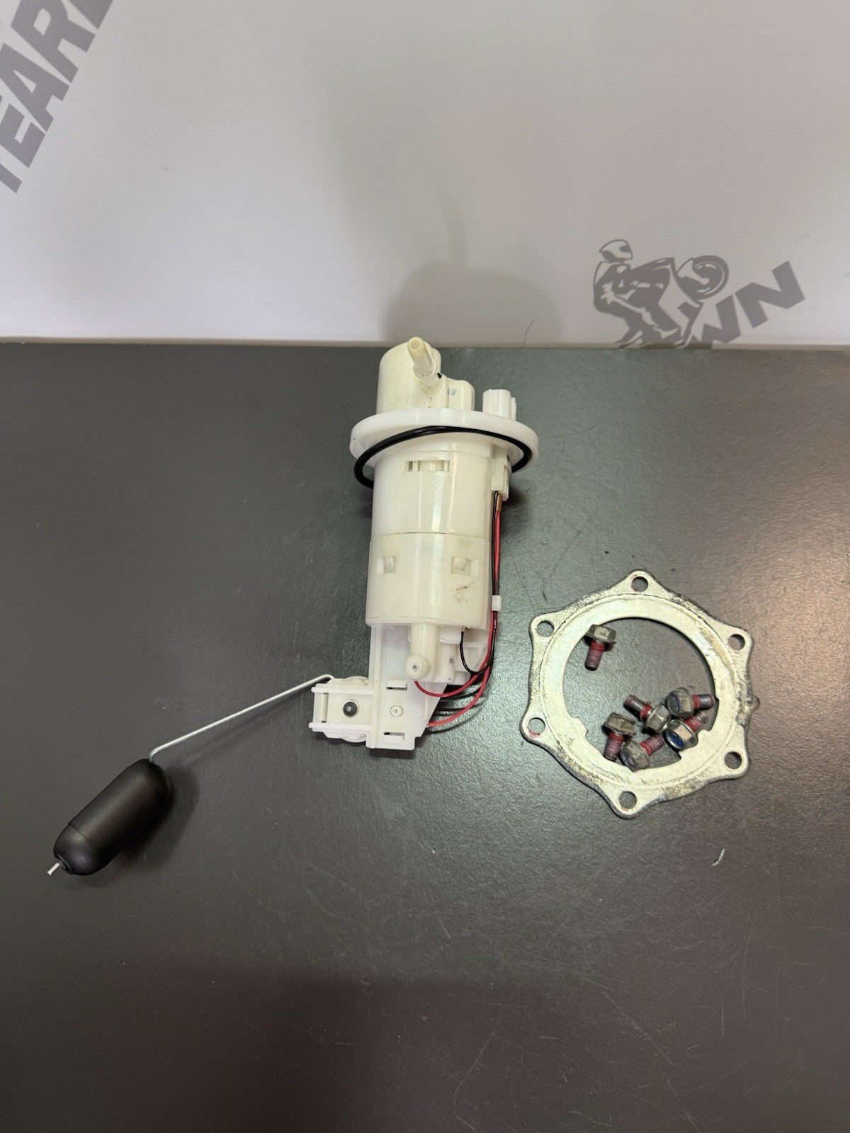 3e61feb2-5191-4bb7-8058-fbaa18b604f4