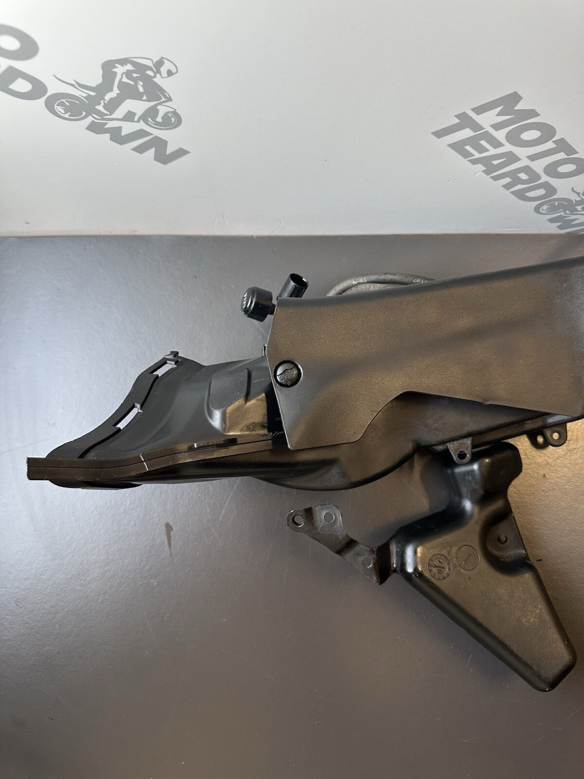 HONDA CBR 1000RR AIR DUCT - Right 2008 - 2011 Right Air Duct 64330-MFL-0000
