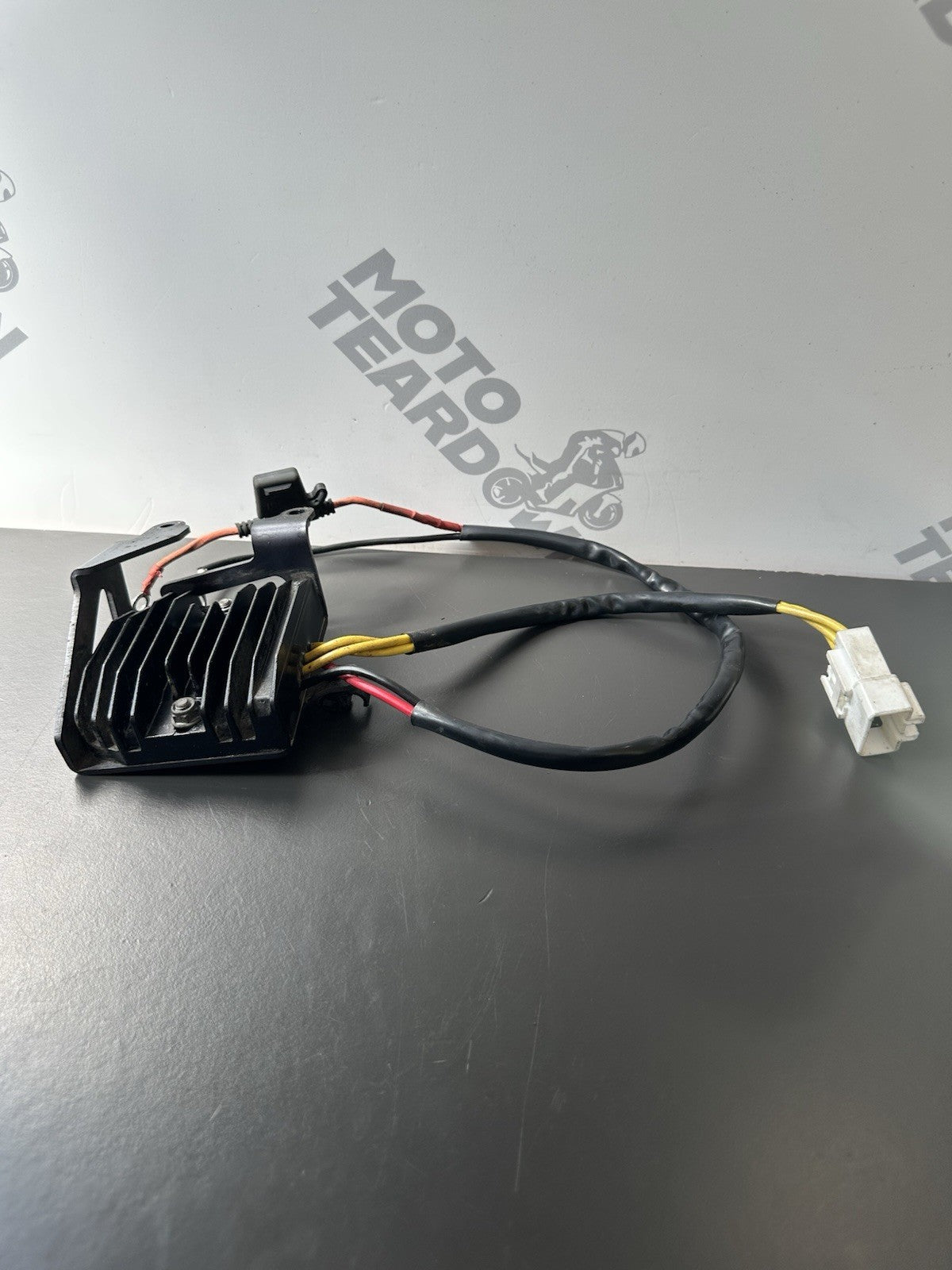 TRIUMPH STREET TRIPLE 675R Regulator Recitfier 675R Regulator Rectifier 62,378