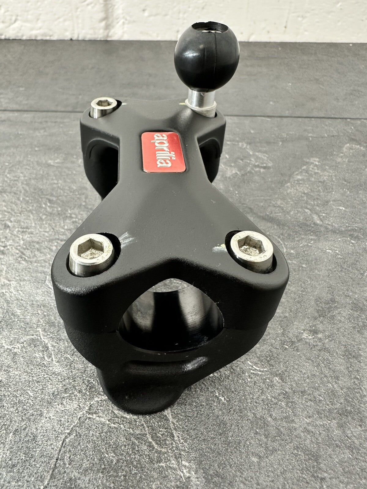 Aprilia Tuono V4 1100 Factory 2020 Handlebar Clamp Risers 6889m OEM 2019