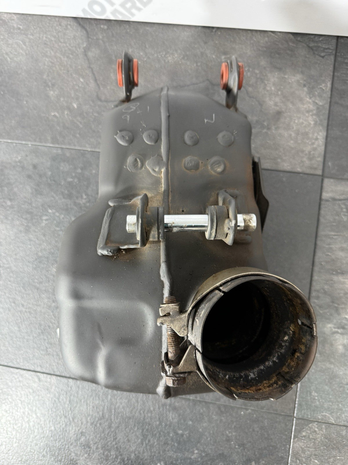 28659757-202a-41ee-8b02-fe2eb4b83282