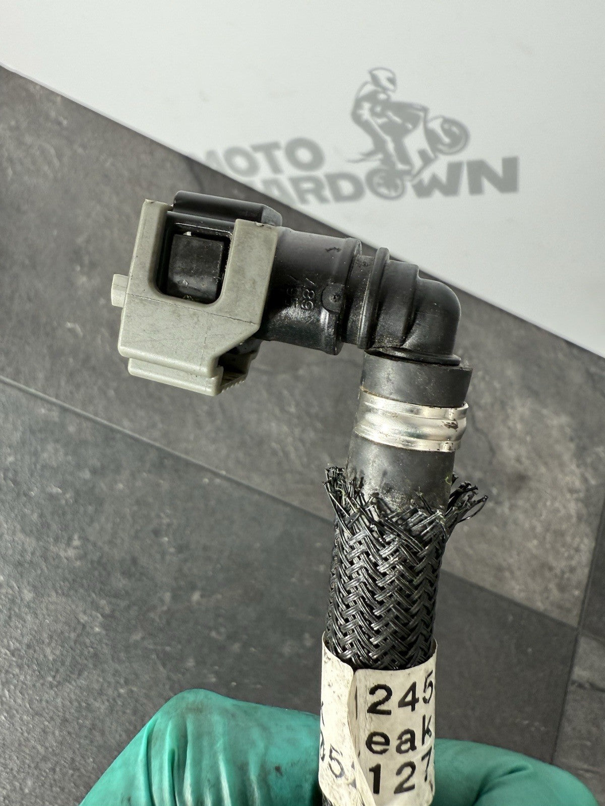 a33ff27a-aae6-41df-b35c-cc002c8b7acb