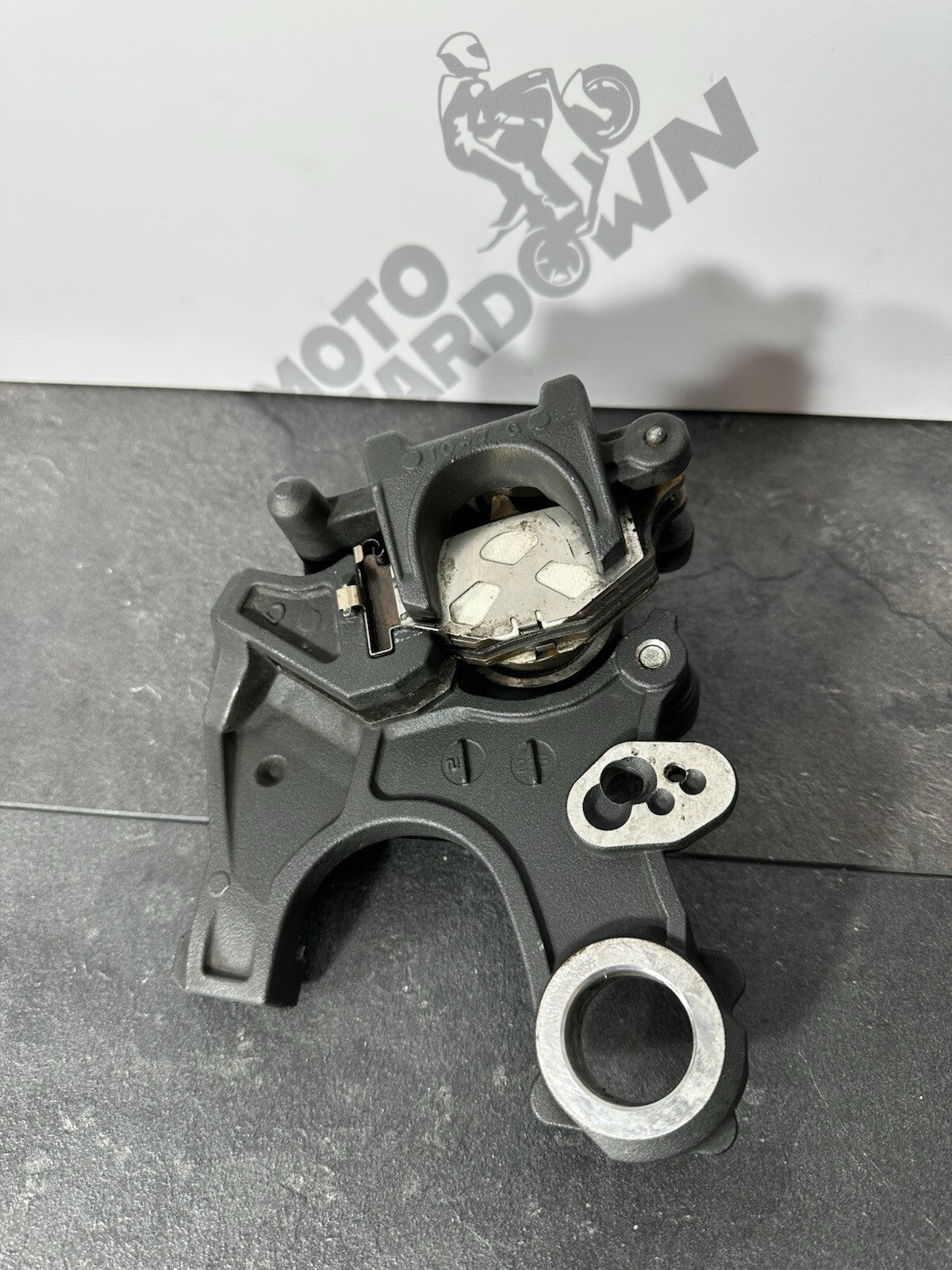 Suzuki GSXR 1300 2016 HAYABUSA NISSIN Rear Brake Caliper 18408 Miles OEM