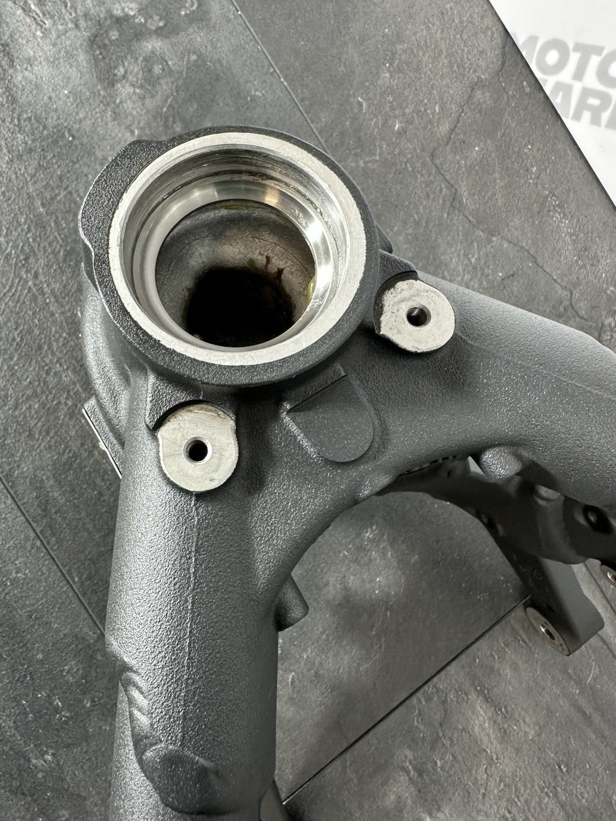 Triumph Street Triple 675 R 2015 Frame With V5 Main Frame 2013-2016 16470m CAT N