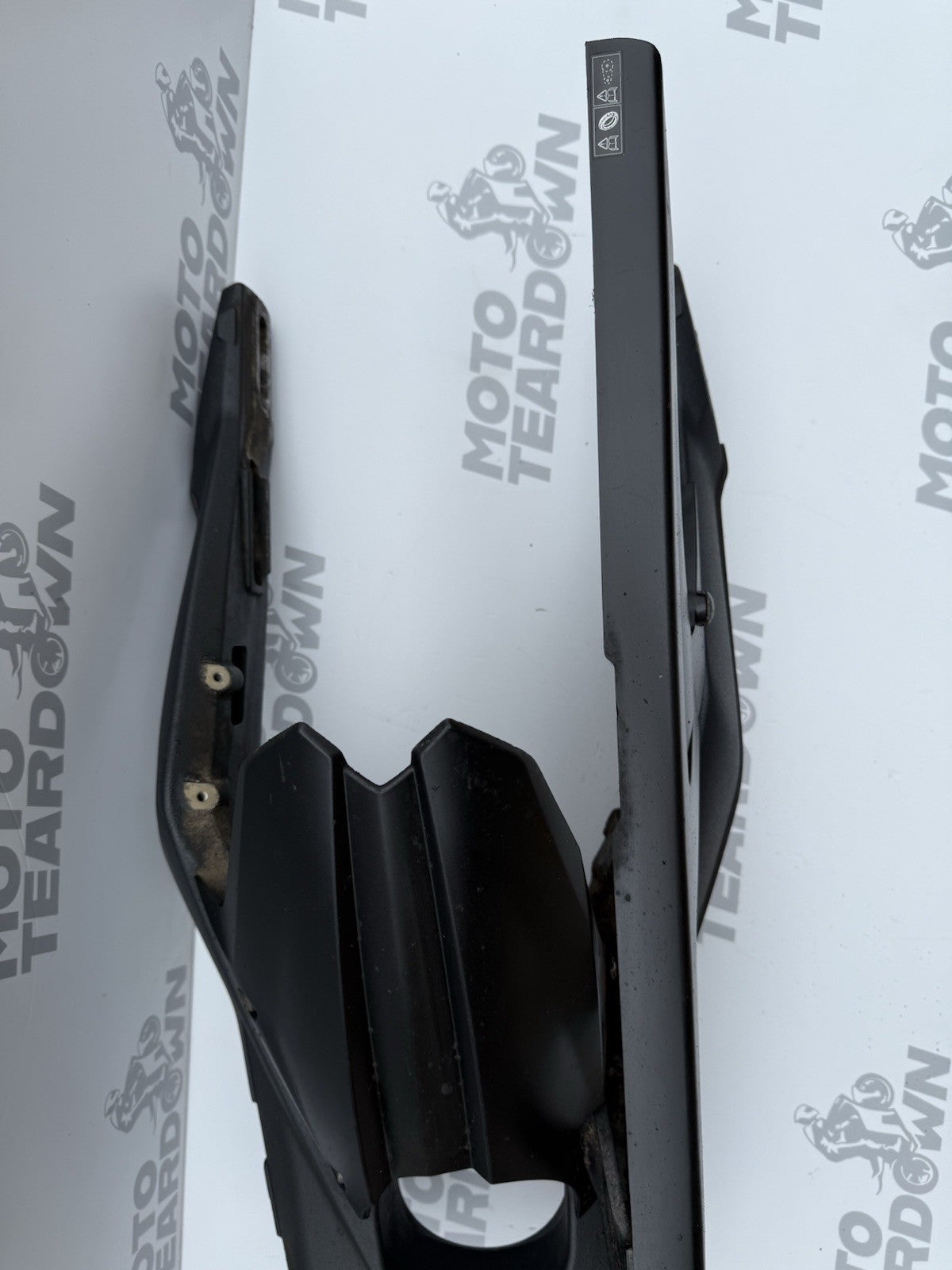 Triumph Street Triple 675R Swingarm 675R Swinging Arm 2013-2016 2050606 OEM