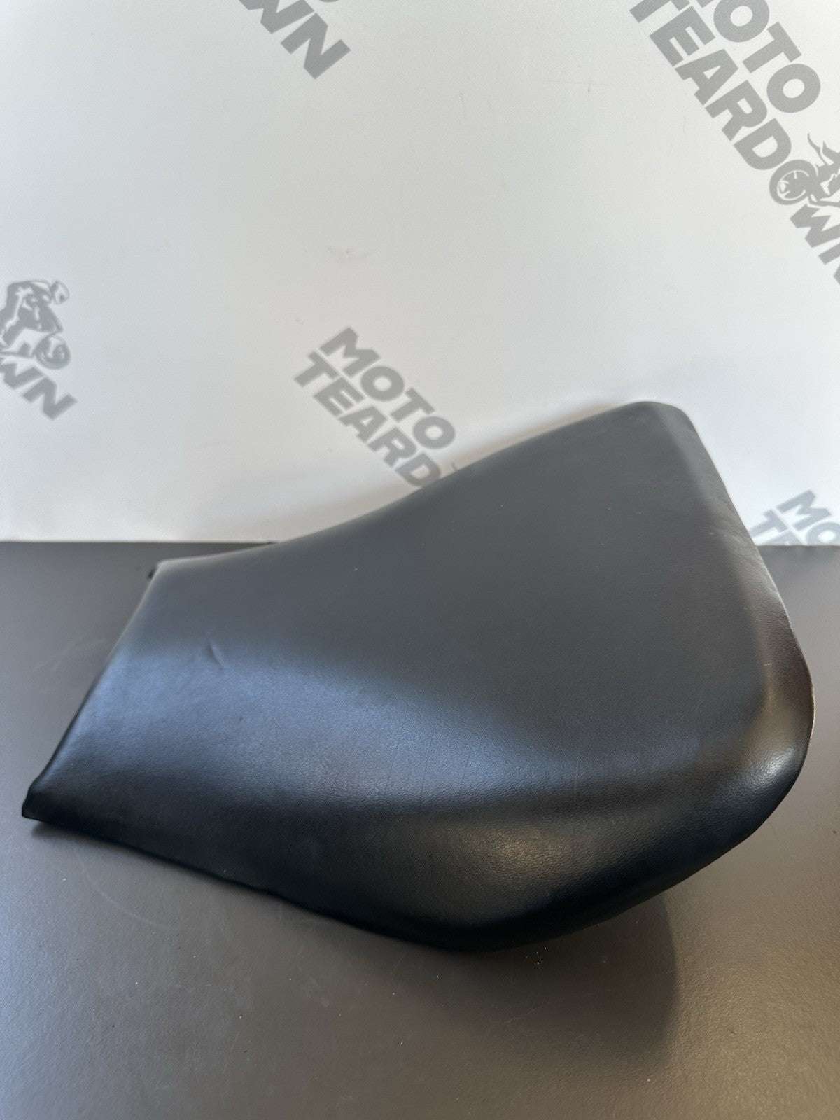 HONDA CBR1000RR FRONT SEAT RIDER SADDLE CBR1000 RR FIREBLADE 2004-05 CBR 1000RR