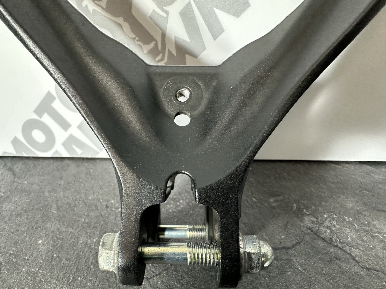 Suzuki GSXR 1000 2014 Clock Stay Speedo Bracket 22774 Miles 2009-2016 OEM