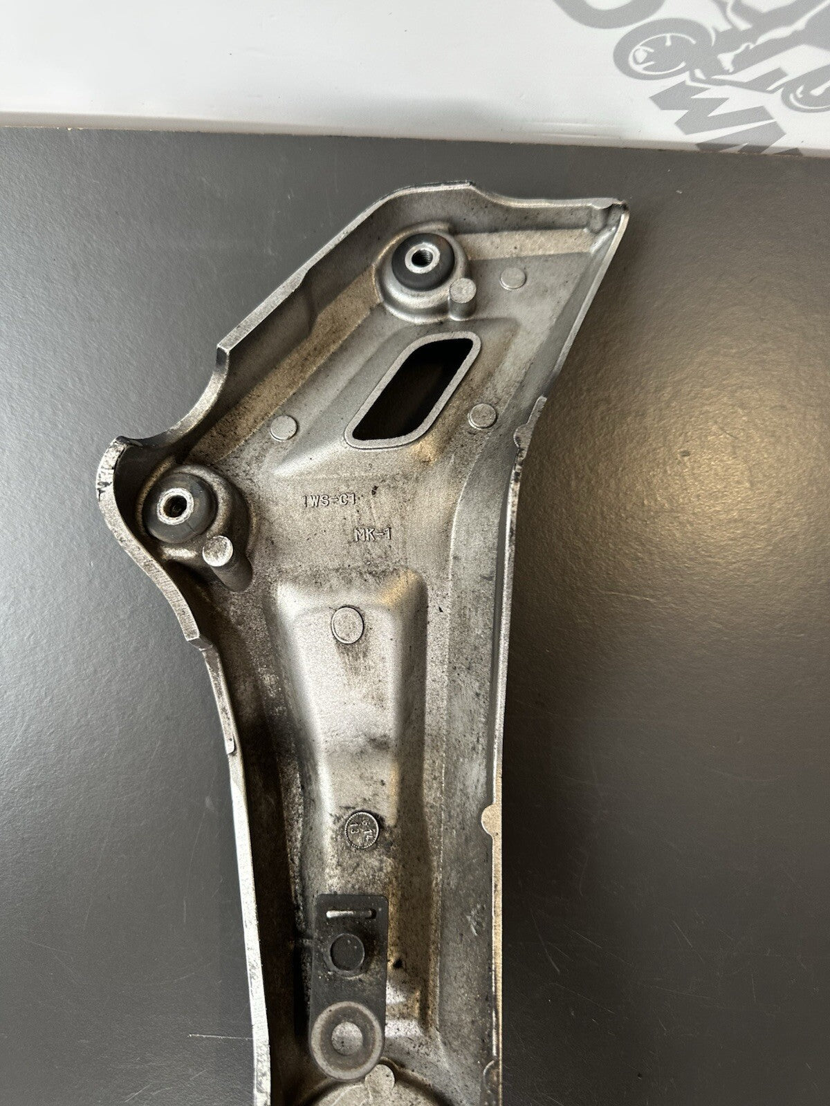 YAMAHA MT07 Left FRAME COVER 2014-2017 Yamaha MT07 Left Frame Cover OEM