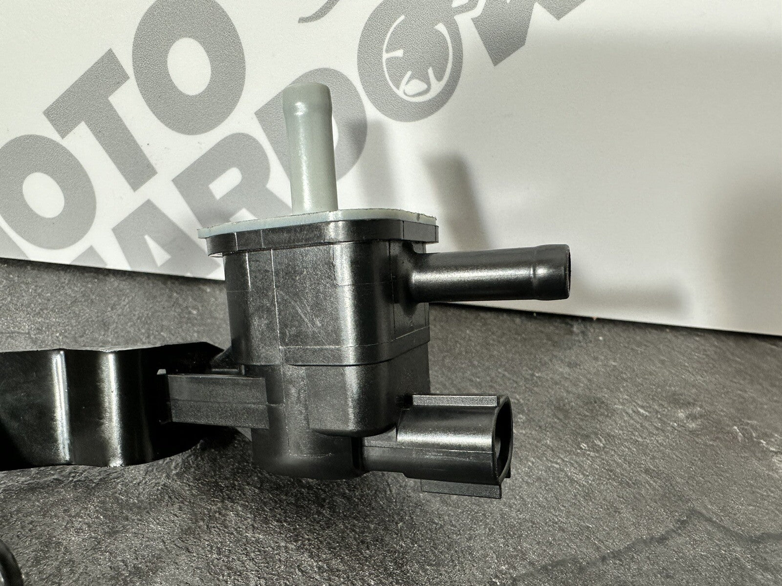 Triumph Street Triple 765 RS 2022 EVAP Purge Valve 2751 Miles 2020-2023 OEM