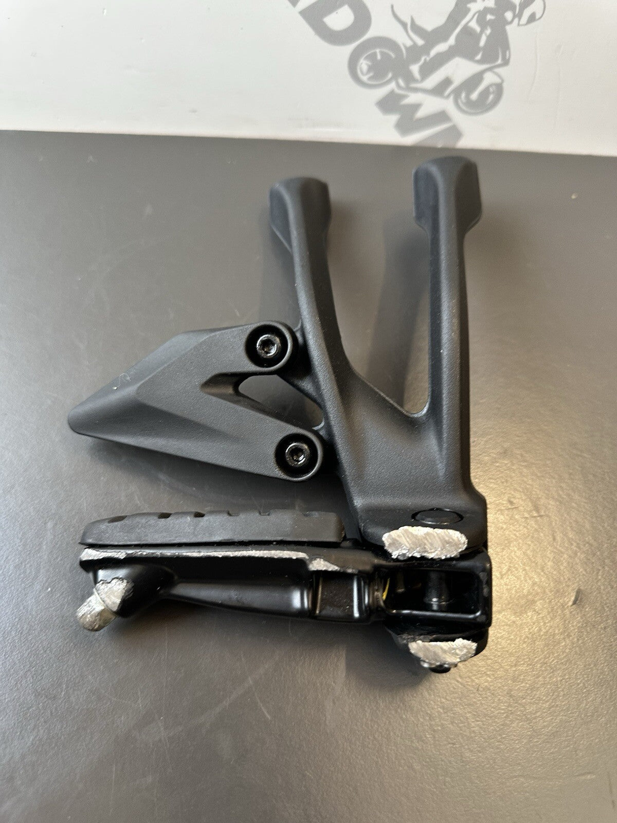 KTM 125 DUKE RIGHT PILLION FOOT REST RT Pillion Foot Rest Right Foot hanger OEM