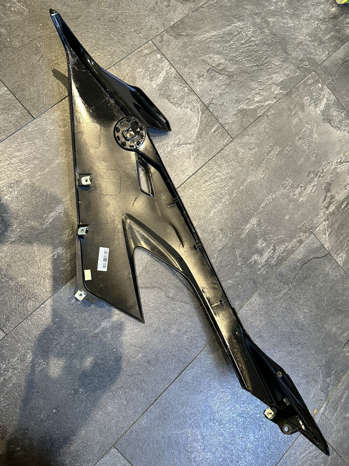 BMW S1000RR 2023 Right Side Fairing Panel Cover 2019-2022 Gen 4 OEM J43386