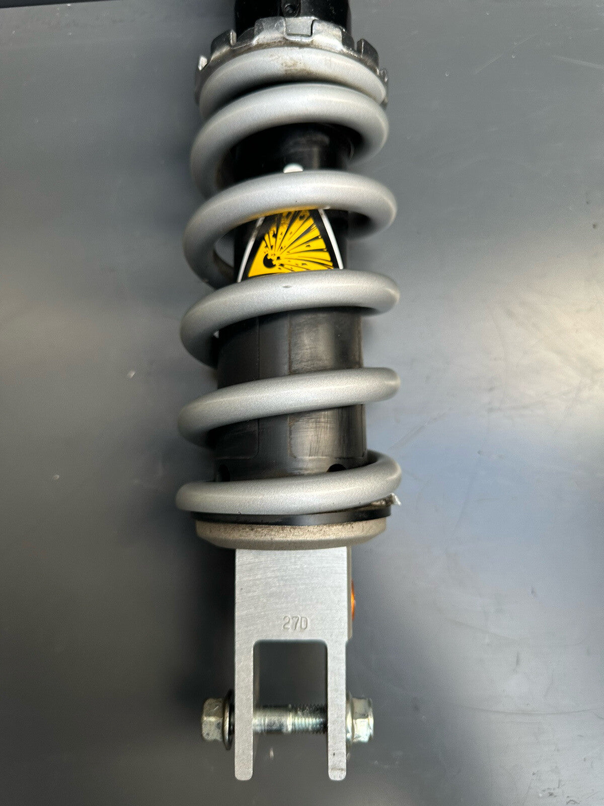 Yamaha Yzf R7 Yzf690 2022 - 2023 Rear Shock Absorber *UK ONLY* R7 Rear Shock