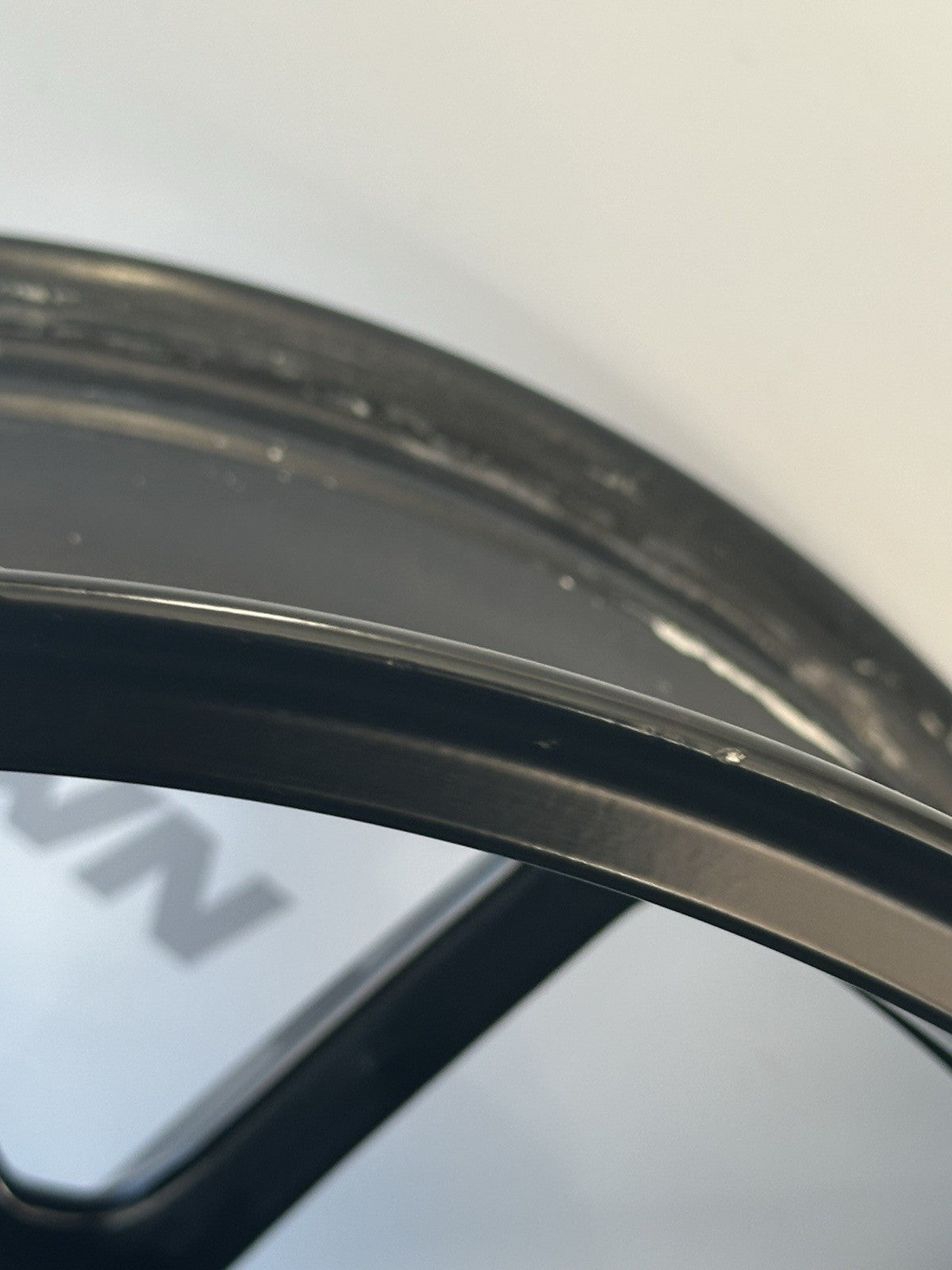 TRIUMPH SPEED TRIPLE 1050 REAR WHEEL Rear Rim 2011-2015 1050 Rear Wheel OEM