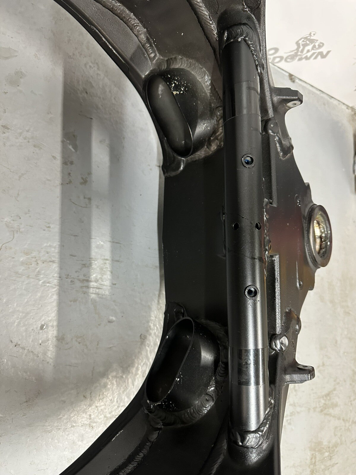 Suzuki GSXR 1300 2016 HAYABUSA Main Frame Chassis *CATEGORY N* 18408 Miles GEN 2