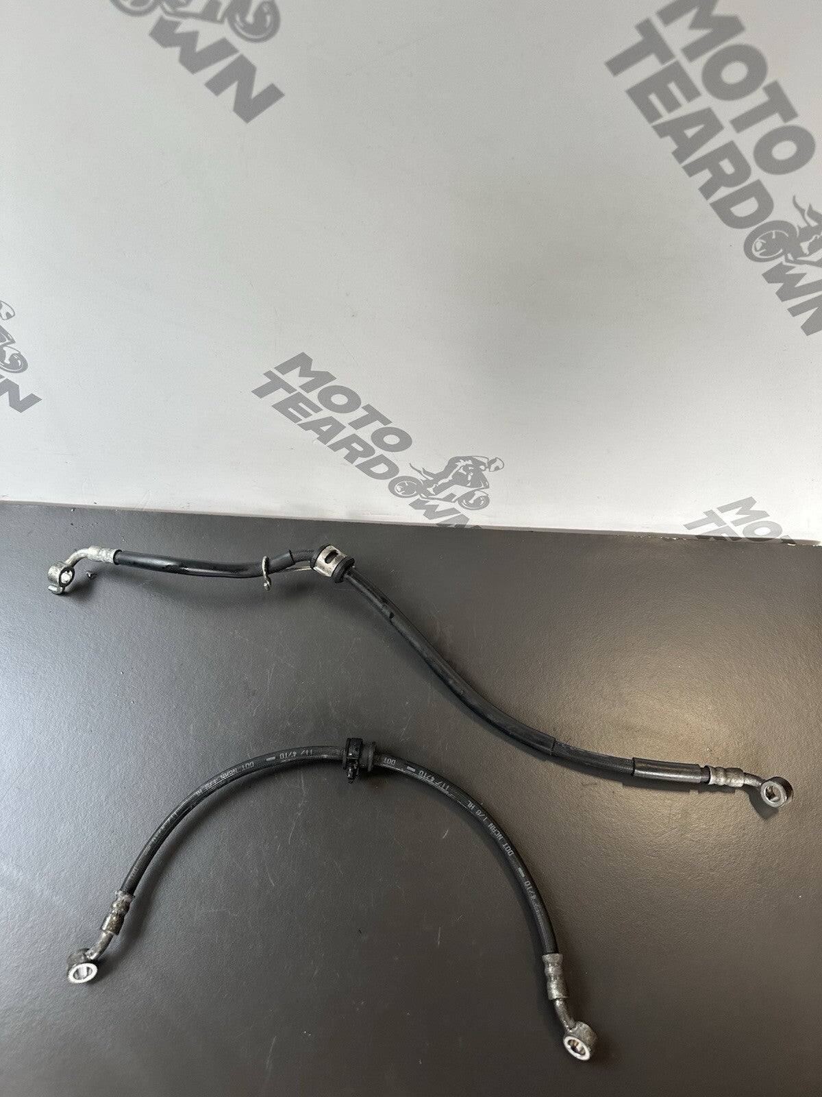 Suzuki GSXR 600 750 Front Brake Hoses 2011-2017 L1-L7 Front Brake Hoses OEM