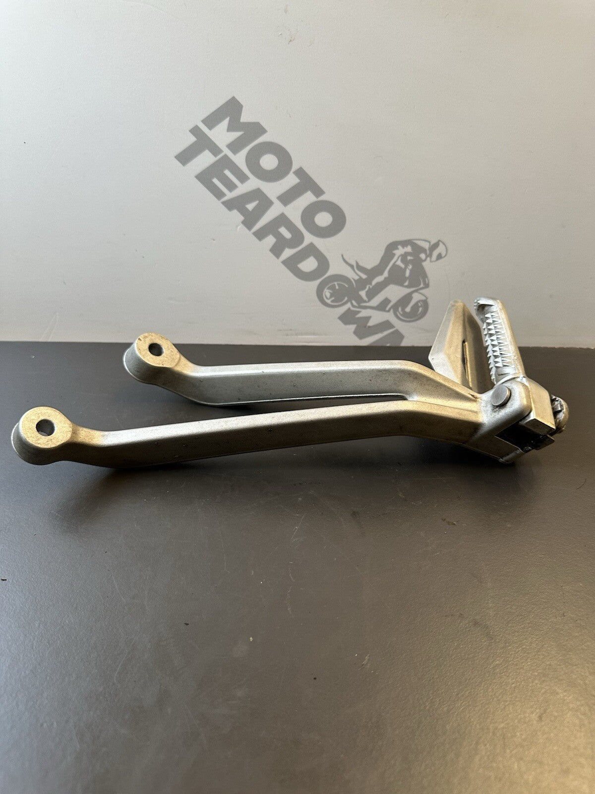 TRIUMPH STREET TRIPLE 765S 765RS Left Pillion Footrest Hanger - T2081987 2017-19