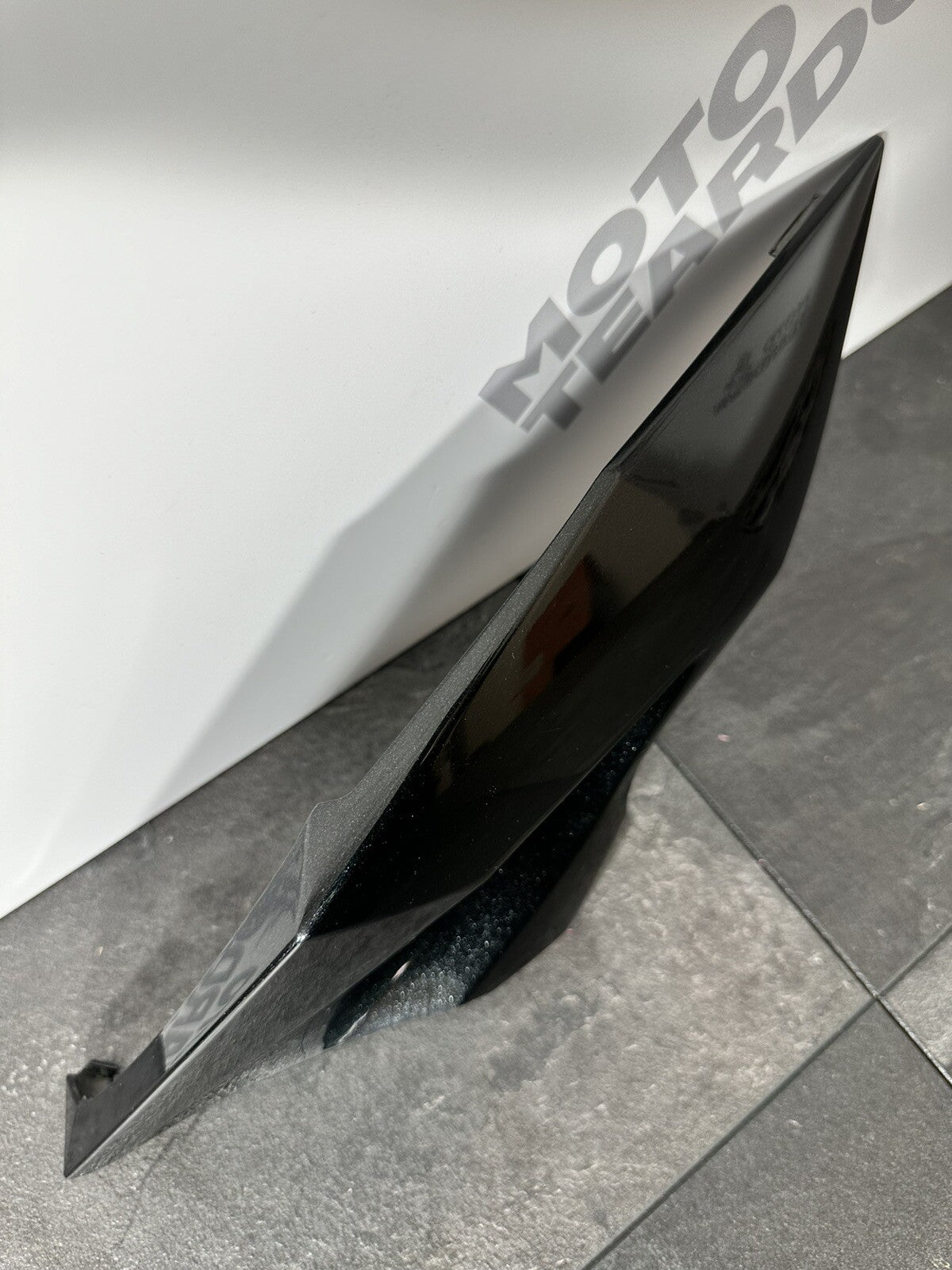 Kawasaki Z800 2016 Left Side Headlight Fairing Panel 12691 Miles 2013-2018 OEM
