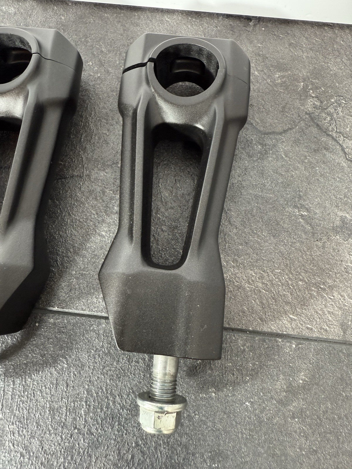 8218ff37-f246-40e4-8fcf-d658569a1c3e