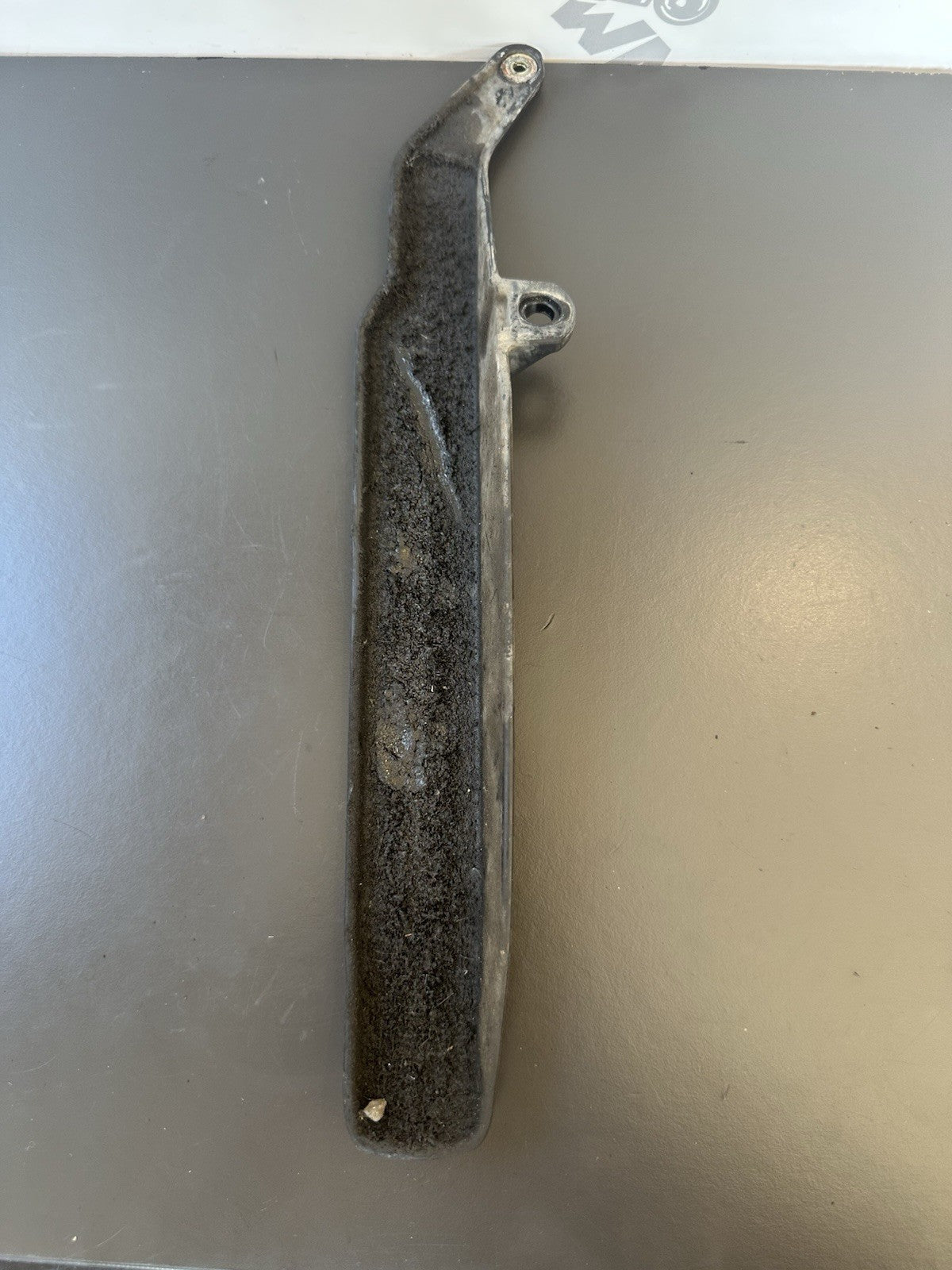 Honda CBR1000RR Chain Guard 2004 RR4 2205 RR5 Chain Guard 40510-MEL-0100 OEM