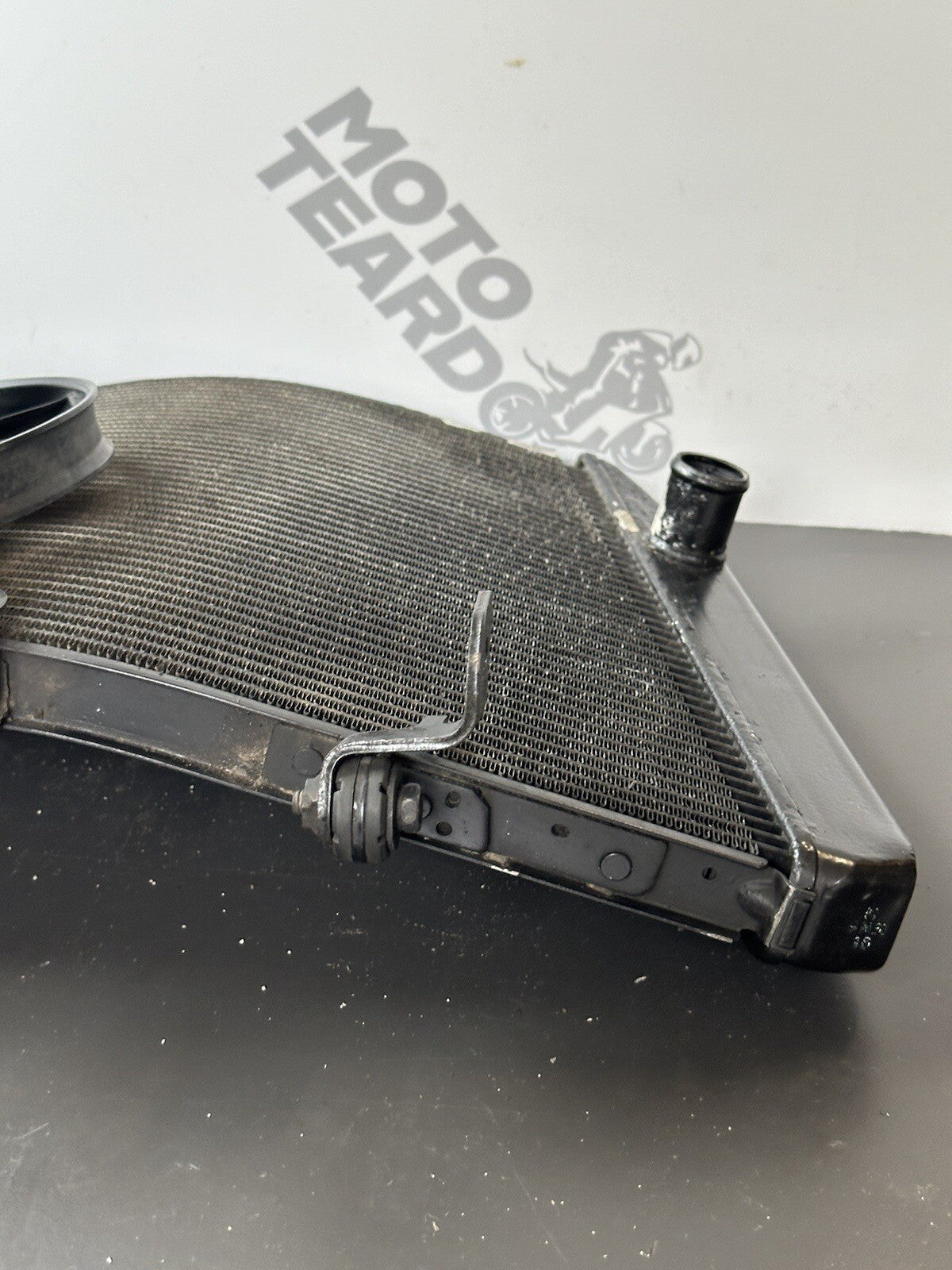 Suzuki GSXR 1000 Radiator Coolant Rad 2009-2016 Only 33,787 Miles OEM Radiator