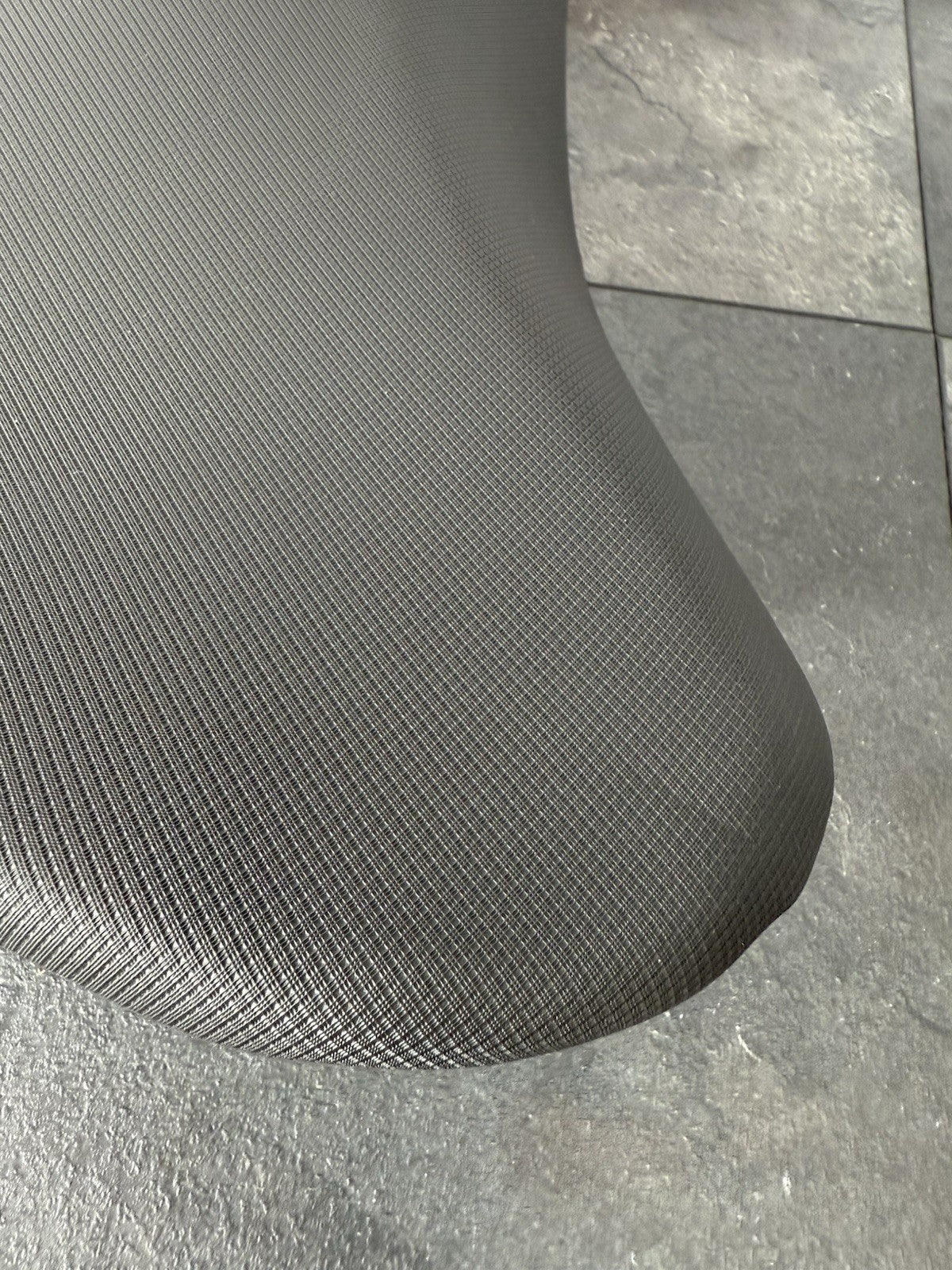 83b75f76-83b1-46cc-bede-259aaeb3e1a3