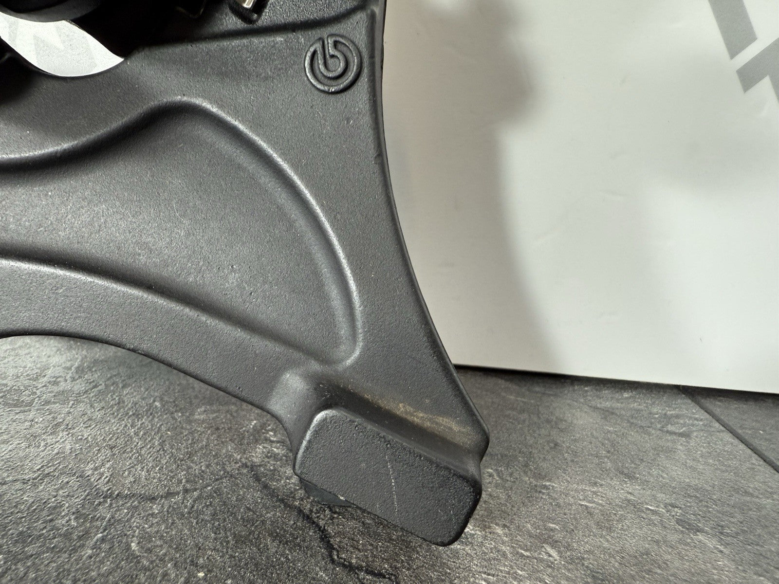 ad2fd5ba-5858-4402-8455-a411513f382e