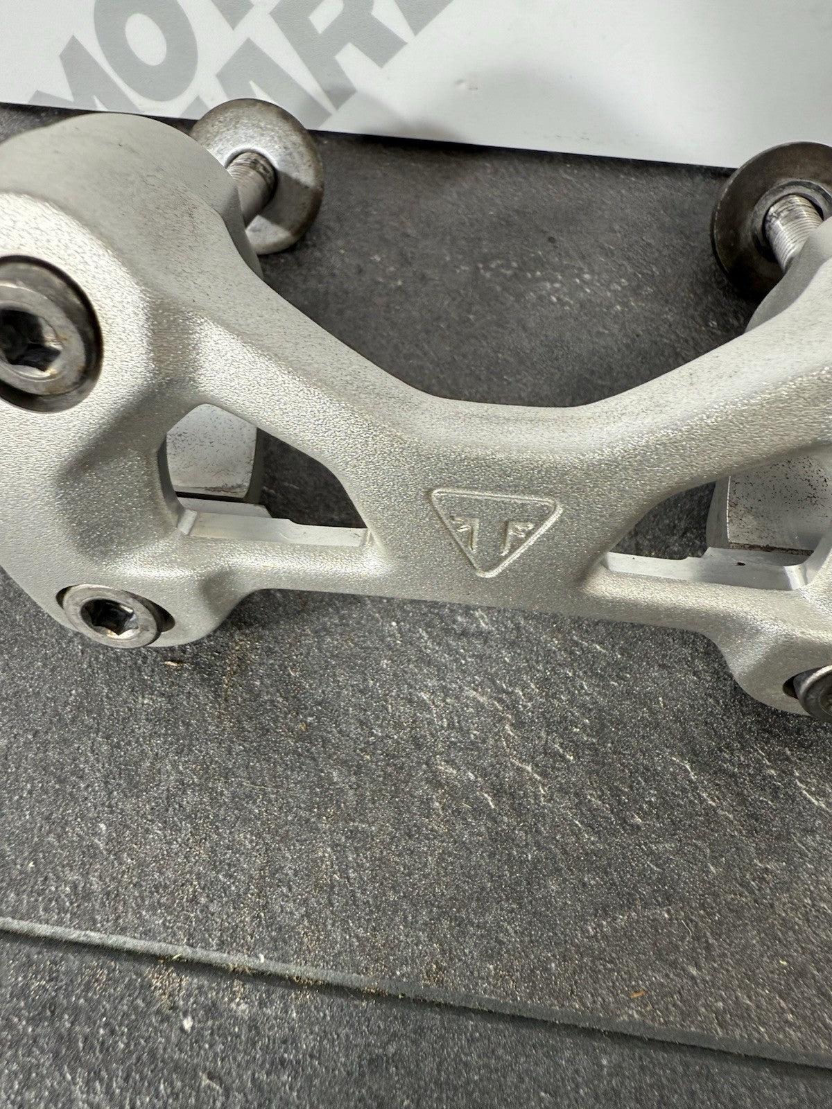 Triumph Street Triple 765 RS 2021 Handlebar Risers Clamp 21650 Miles 2020-2022