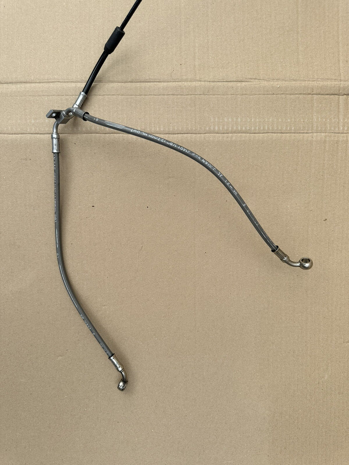 TRIUMPH SPEED TRIPLE 1200 RR 2022 Front ABS Hose T2025127 OEM 1200RR FRONT Hose