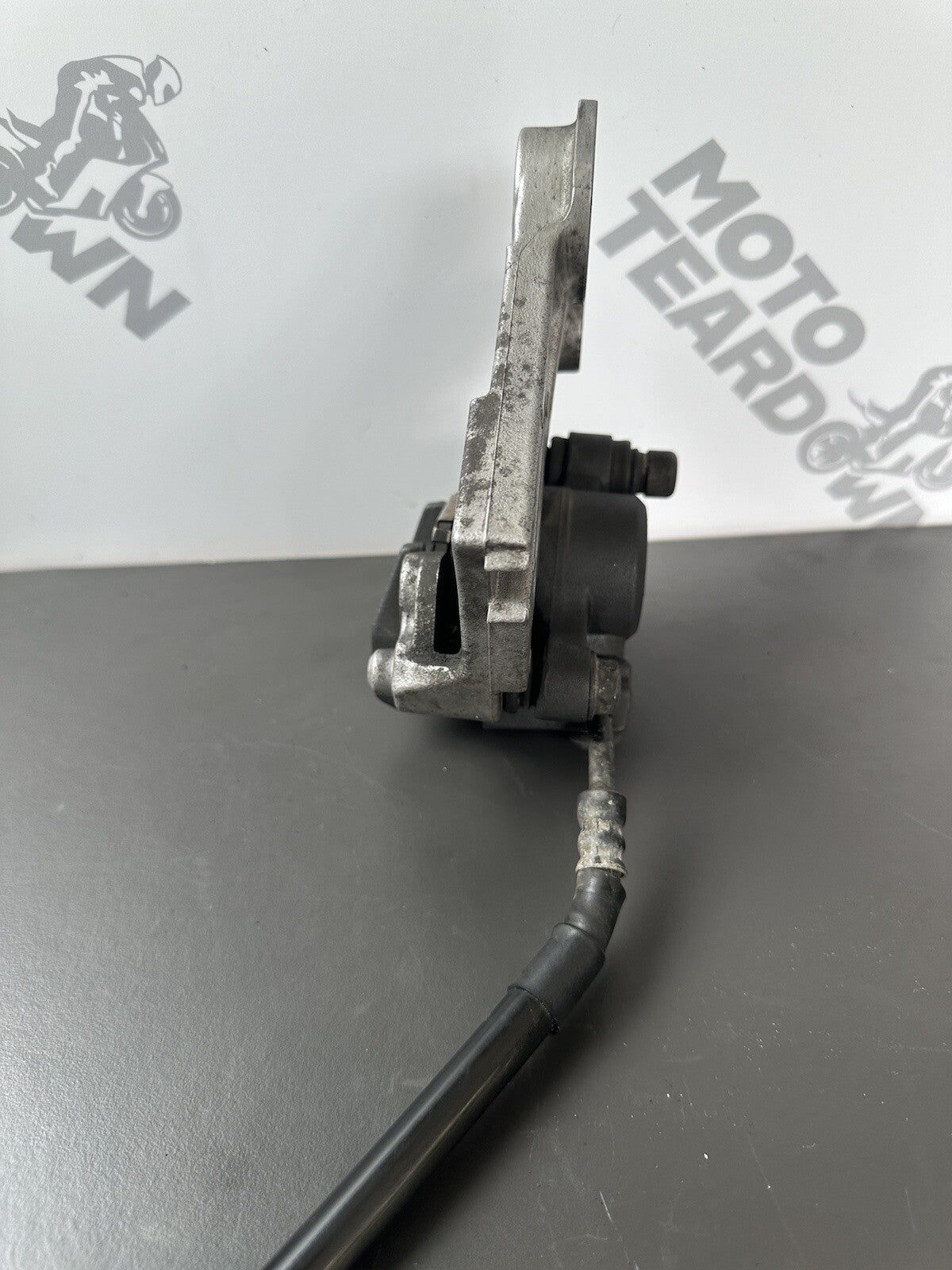 Yamaha MT-09 ABS 2017-2020 rear brake caliper Nissin Rear Brake Hose OEM