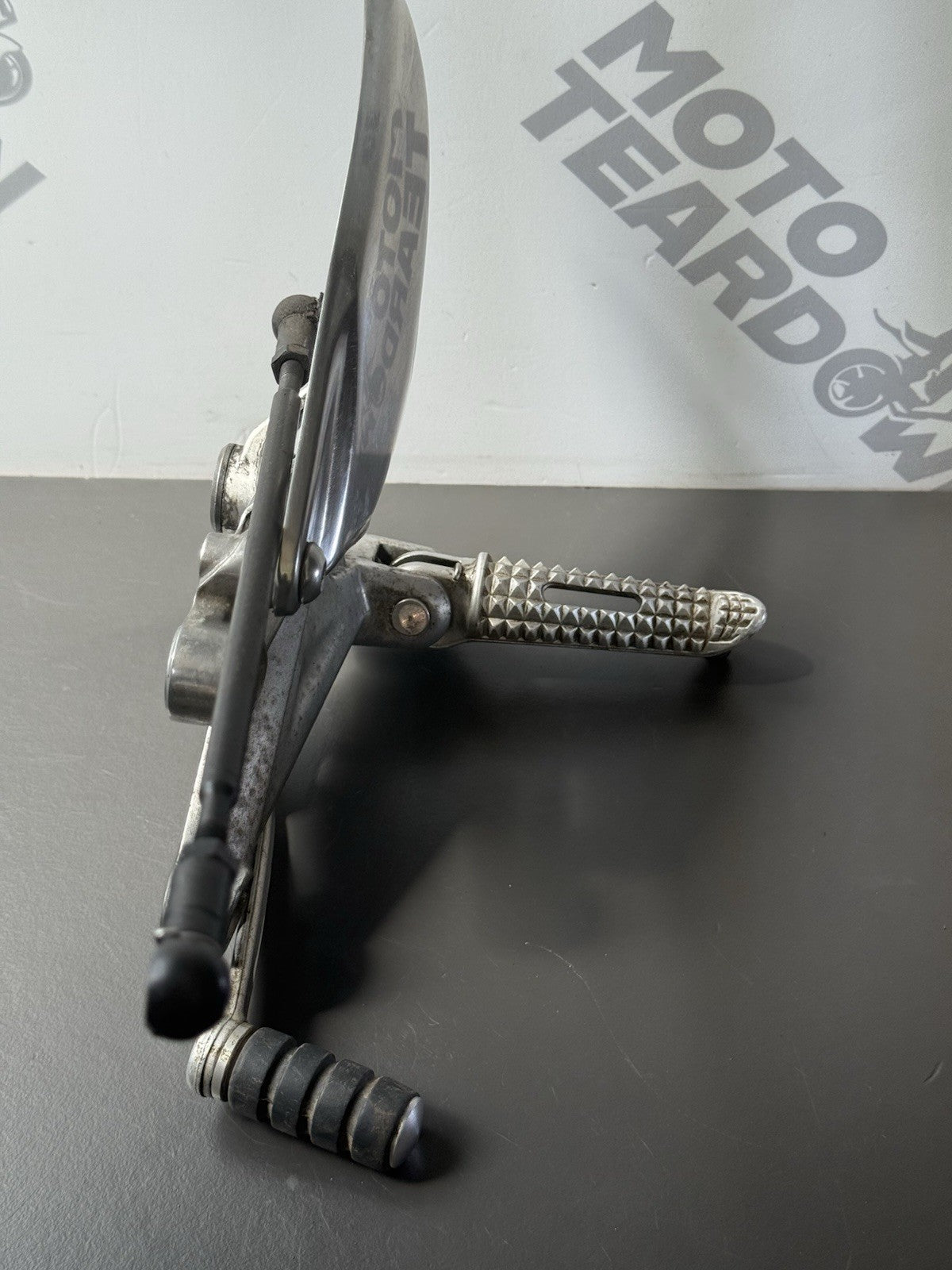 TRIUMPH STREET TRIPLE 675 675R Left Footrest Left Foot Hanger 2007-11 BENT PEDAL