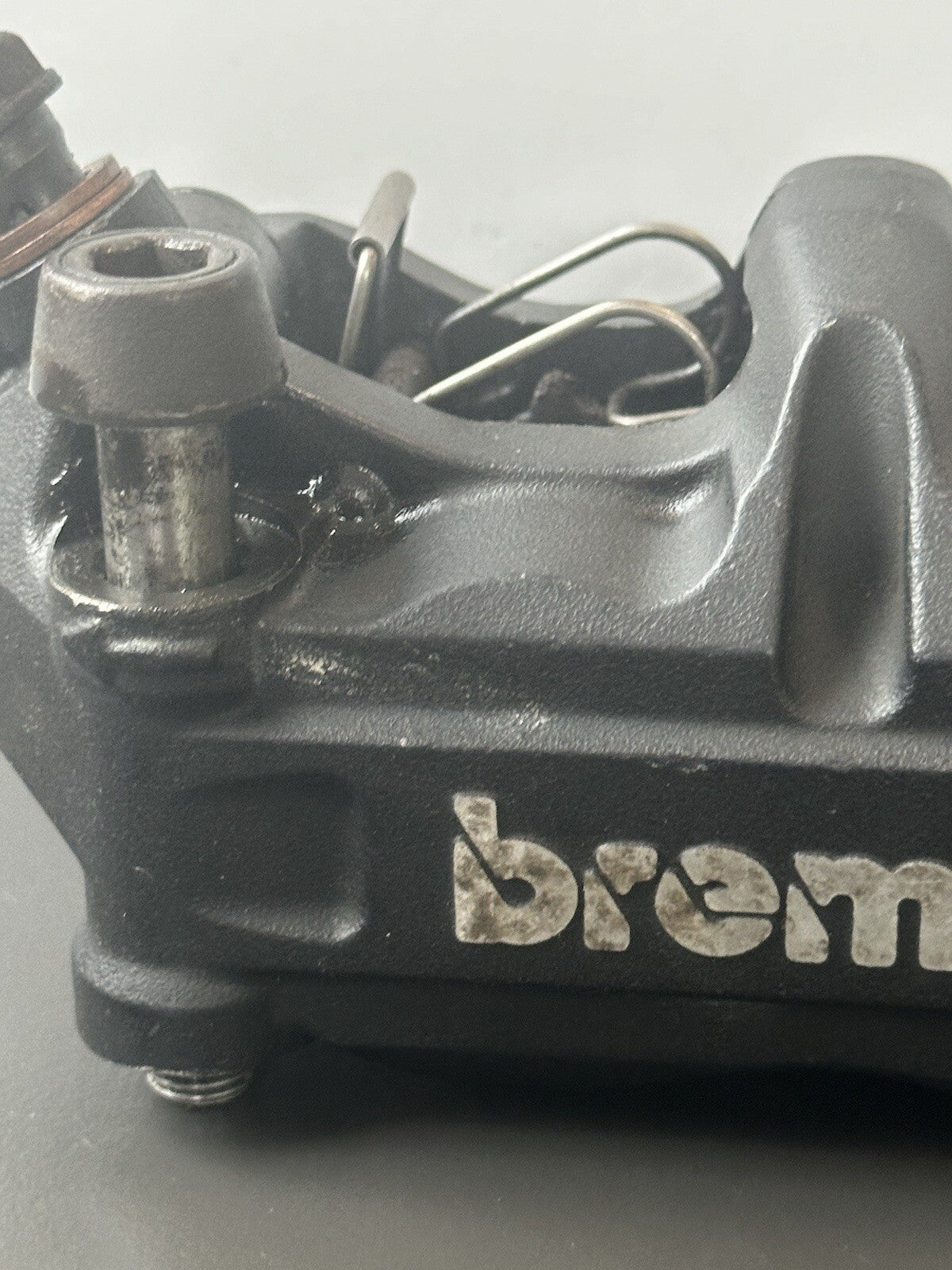 TRIUMPH SPEED TRIPLE 1050 2011 - 2015 front brake calipers brembo 100mm 19,161m