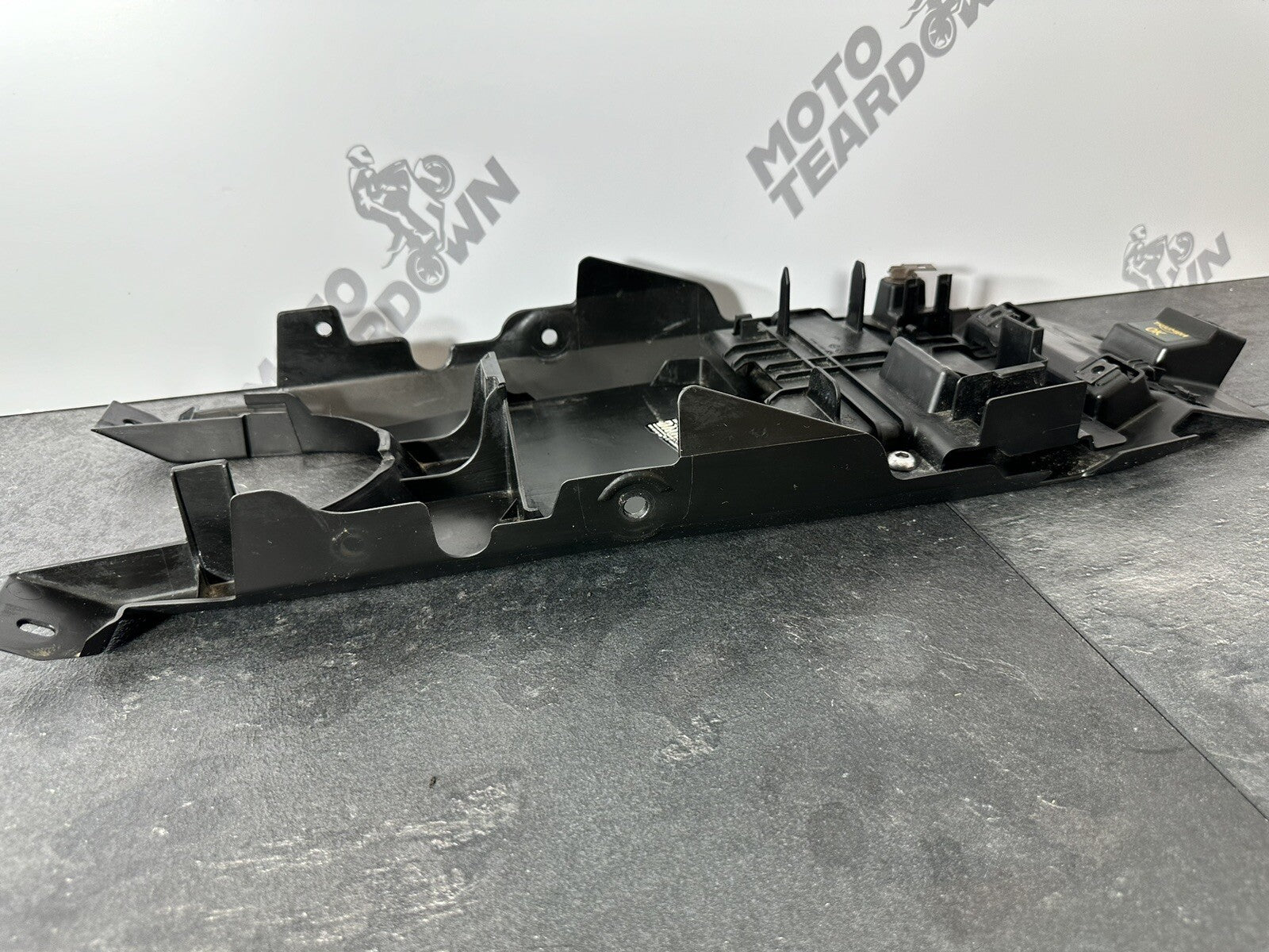 Triumph Trident 660 2022 Undertray Subframe Undertray 2962 Miles 2021-2024 OEM