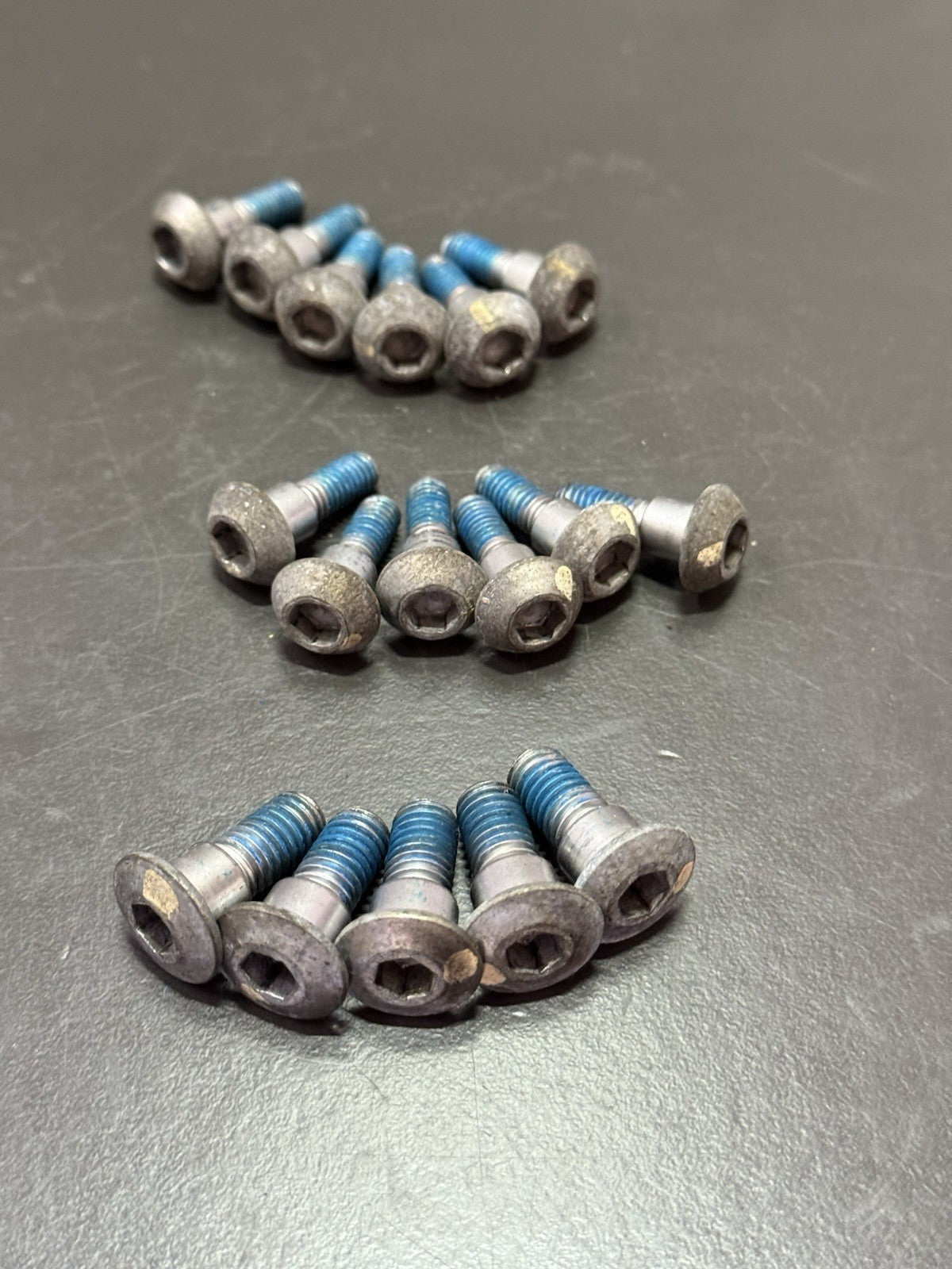 98e9d8d9-3cd0-4d4b-a9eb-260d2dd732a4