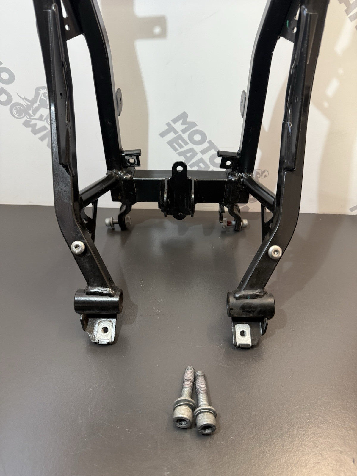 acac54b0-9e88-42d3-9b5b-7fbbbc122e61