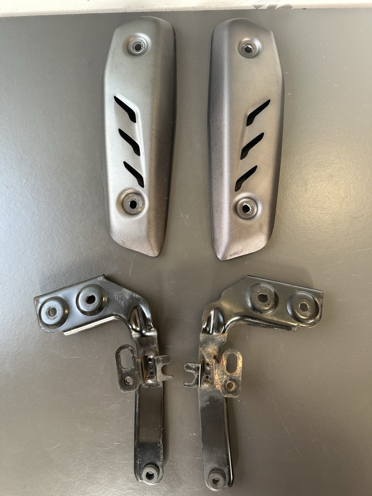 Triumph Street Triple 765RS 765R S Radiator End Plates Brackets 2017-2019 *GREY*