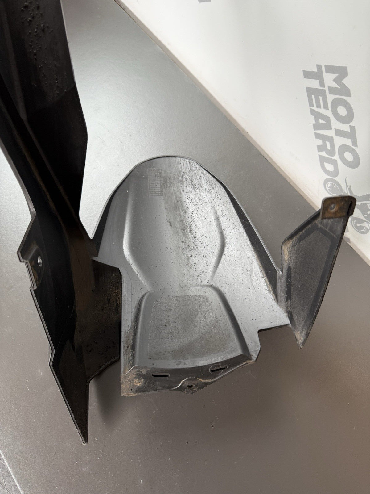 SUZUKI GSXS 125 2017-2021 REAR MUDGUARD HUGGER Rear Mudguard OEM Rear Fender